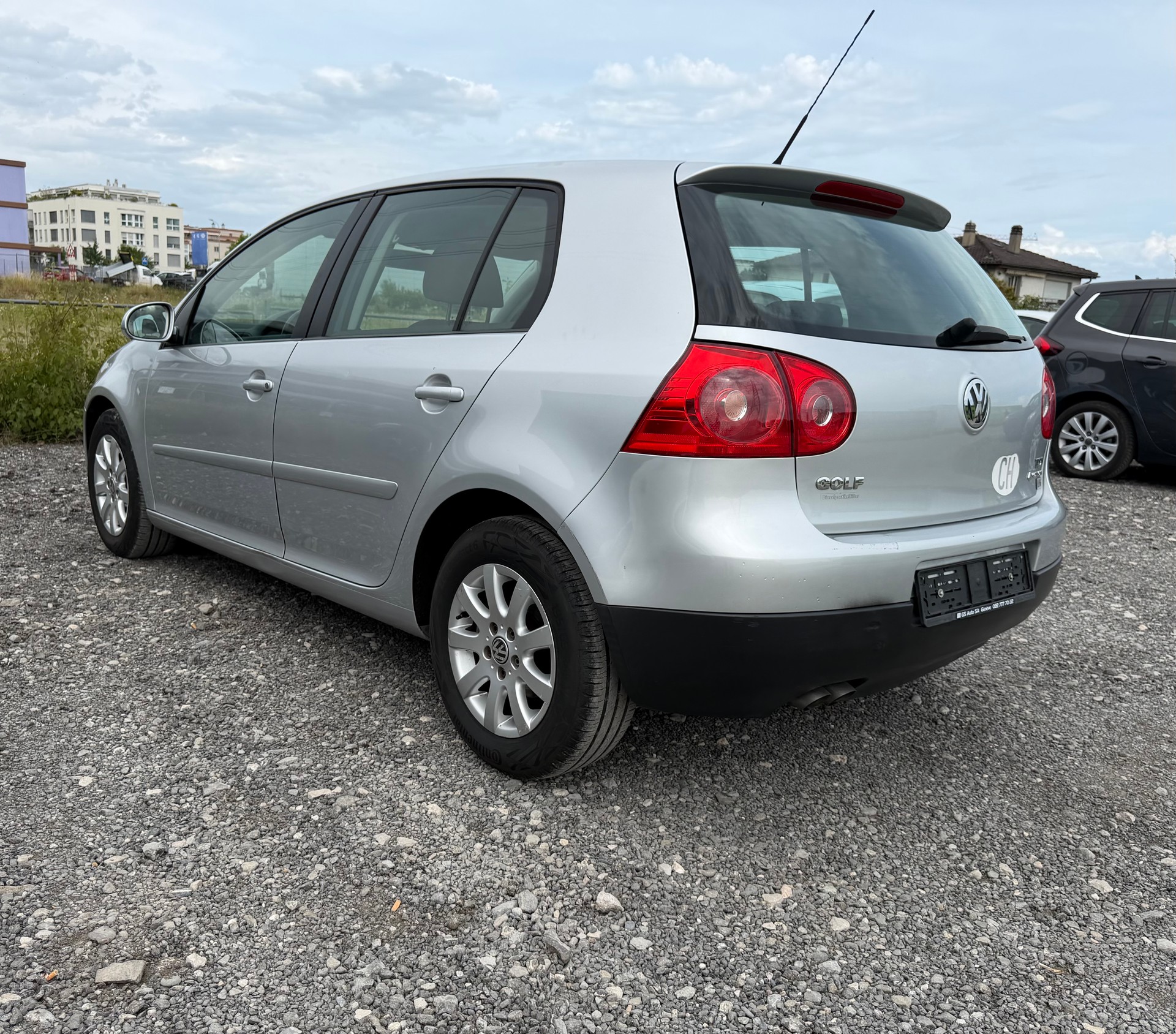 VW Golf 1.9 TDI Comfortline 4Motion-image-5