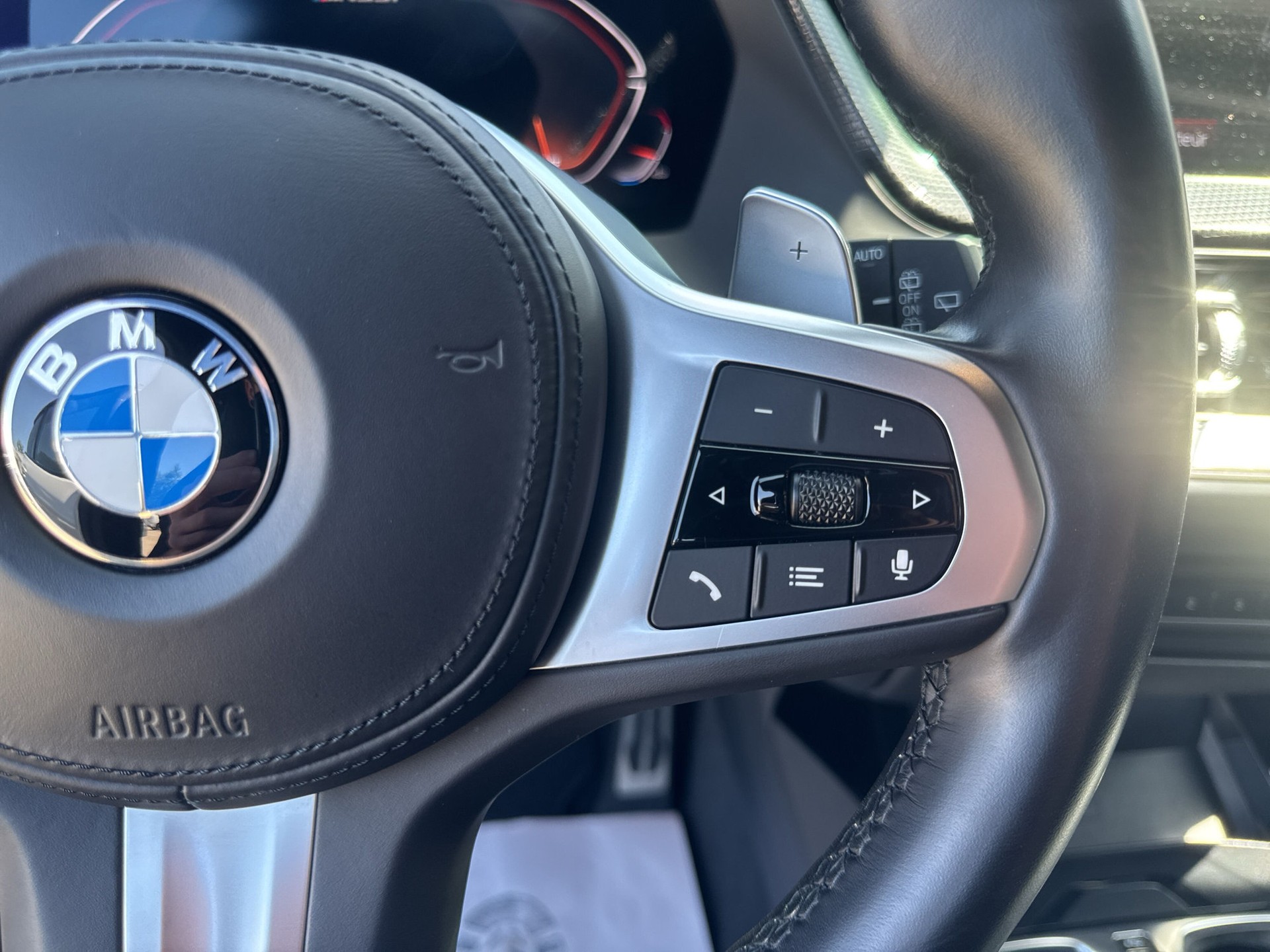 BMW M135i xDrive Steptronic-image-15