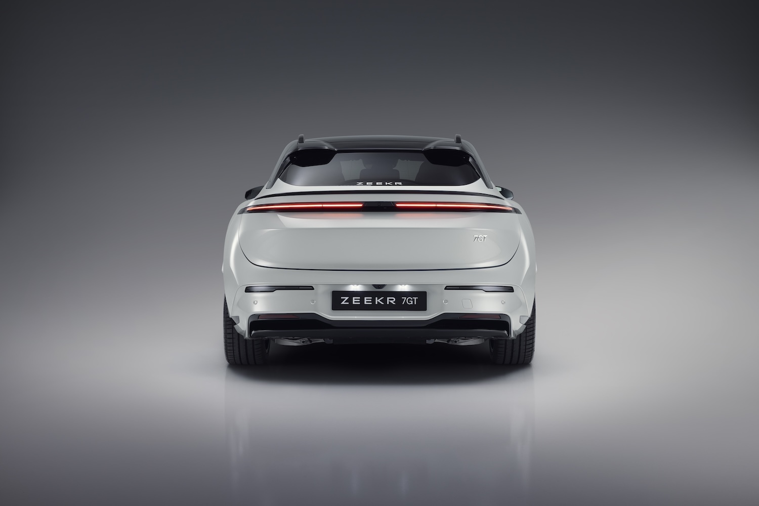 ZEEKR 7GT 100kWh Prvilege Launch Edition AWD-image-7