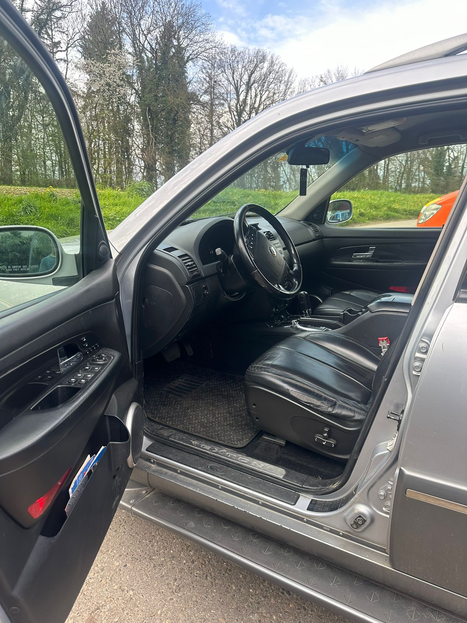 KGM-SsangYong RX 270XVT-image-4