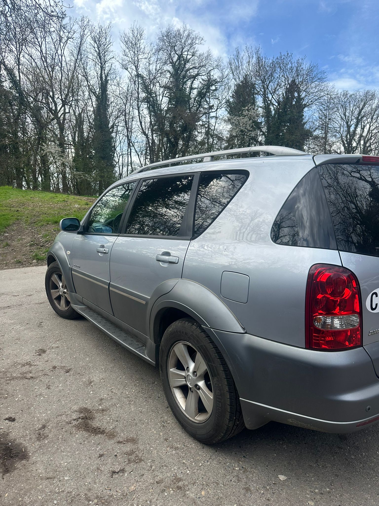 KGM-SsangYong RX 270XVT-image-2