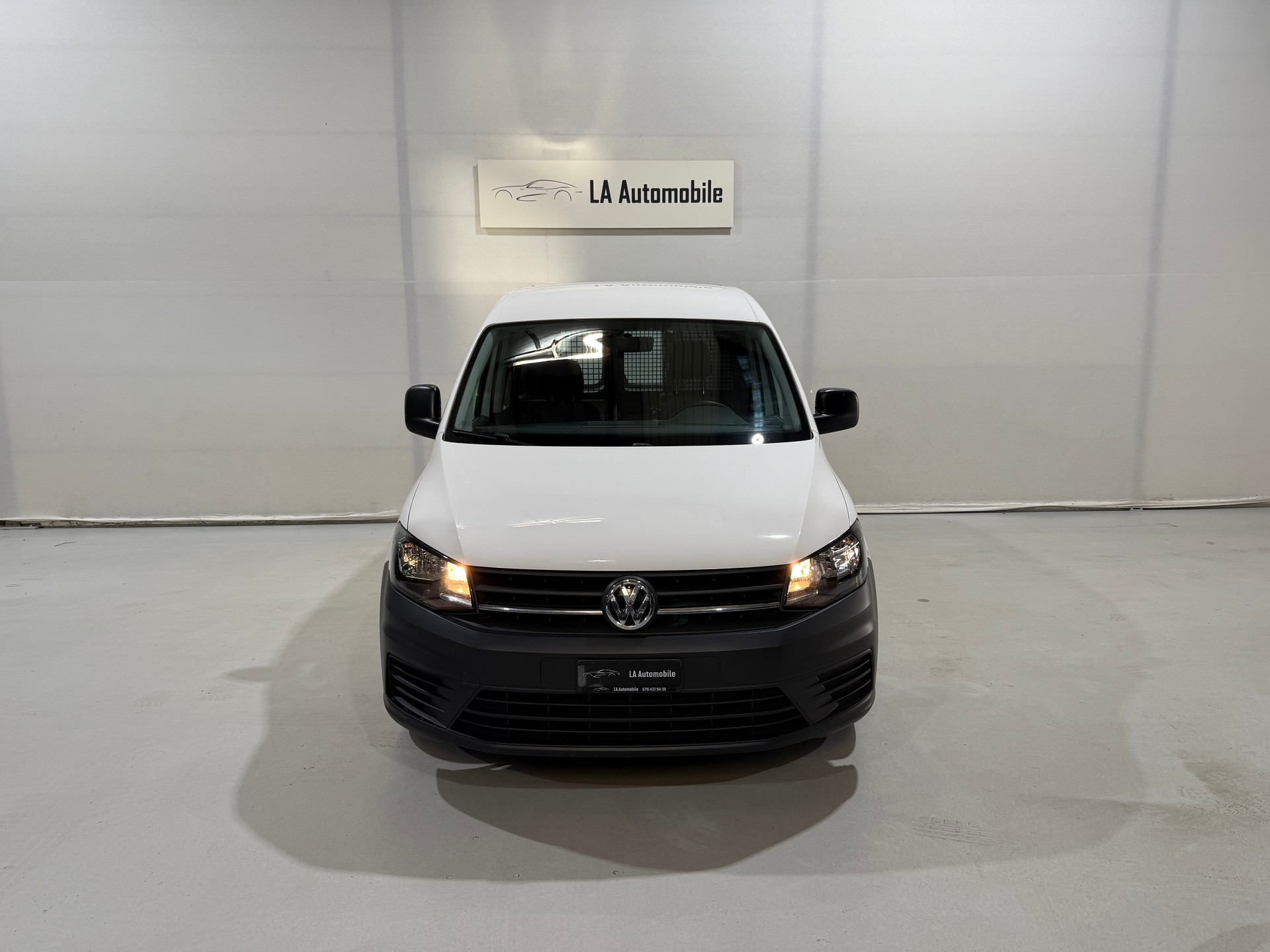 VW Caddy 1.2 TSI Entry BlueMotion Technology inklusive Werkzeugeinrichtung-image-3