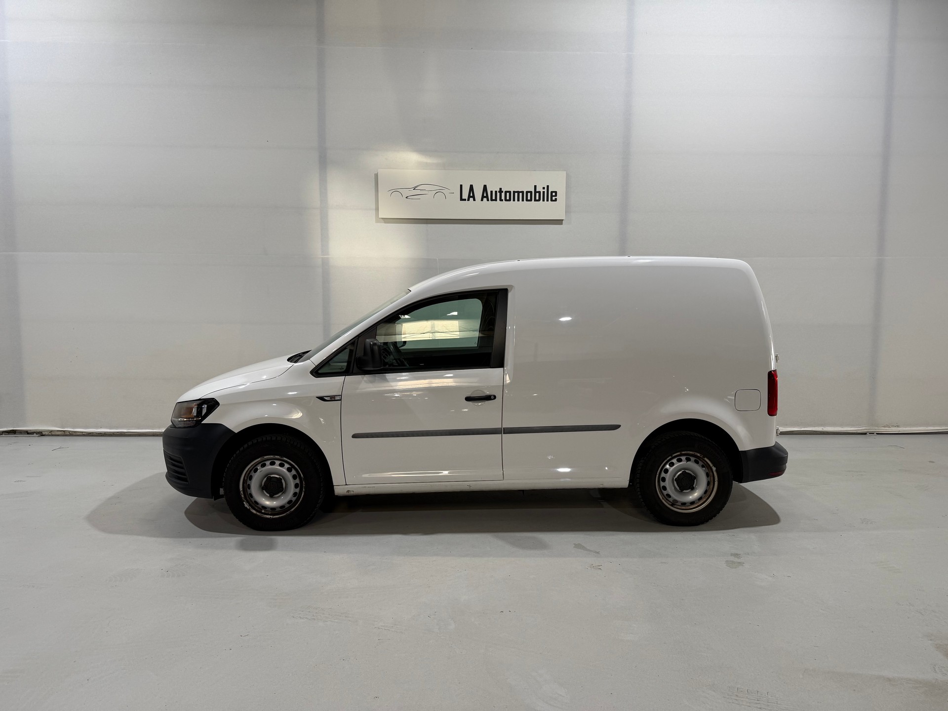 VW Caddy 1.2 TSI Entry BlueMotion Technology inklusive Werkzeugeinrichtung-image-2