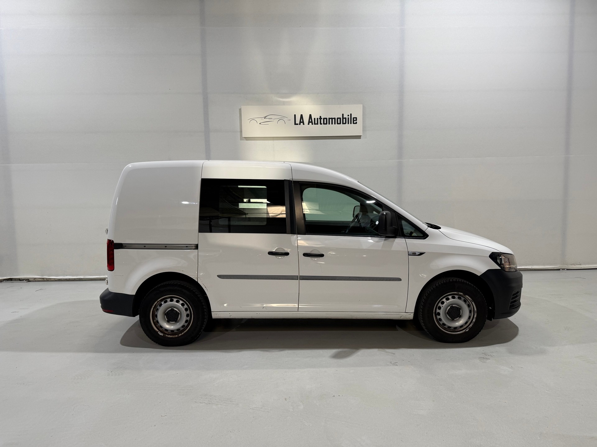 VW Caddy 1.2 TSI Entry BlueMotion Technology inklusive Werkzeugeinrichtung-image-6