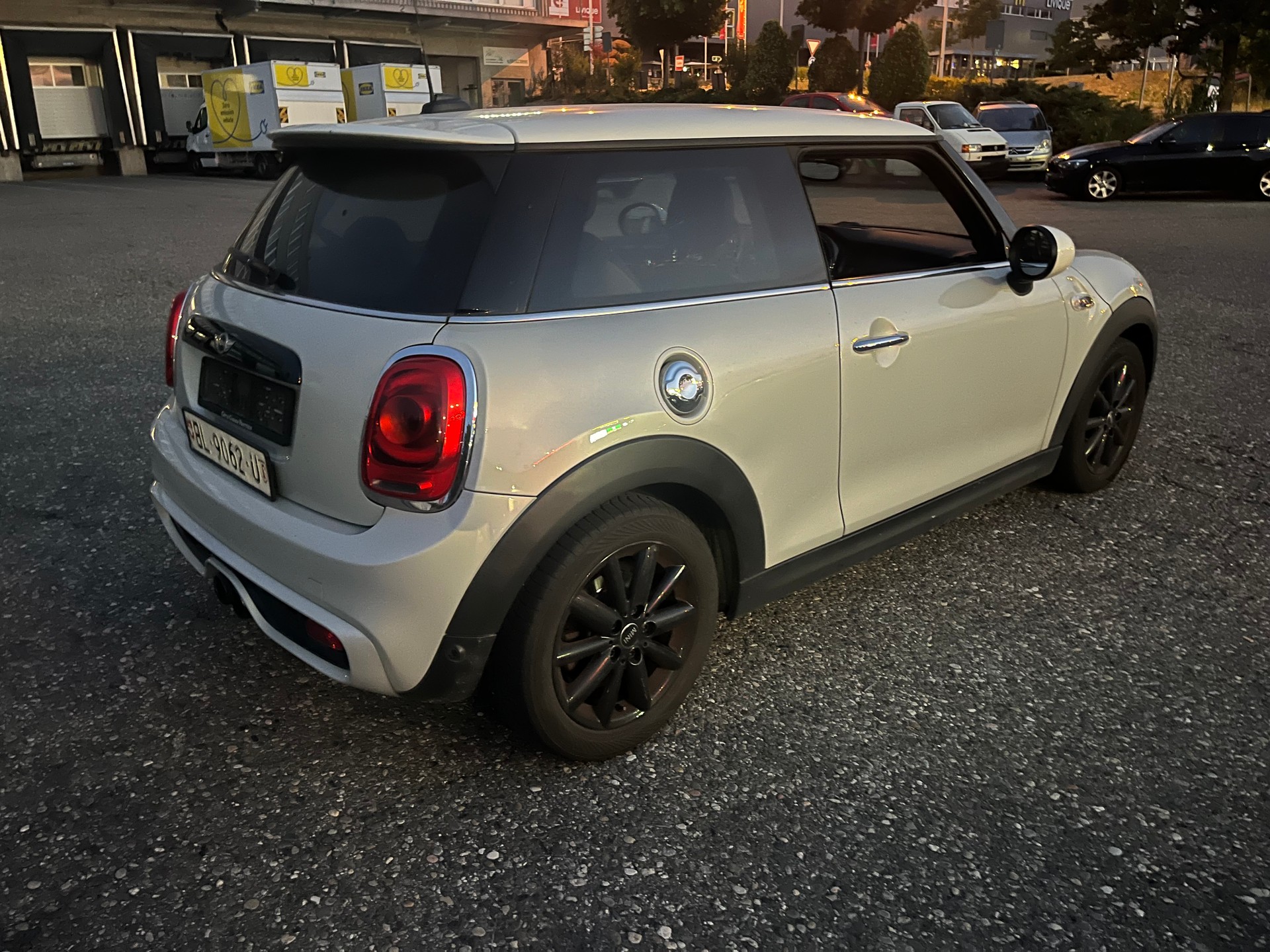 MINI Cooper S-image-2