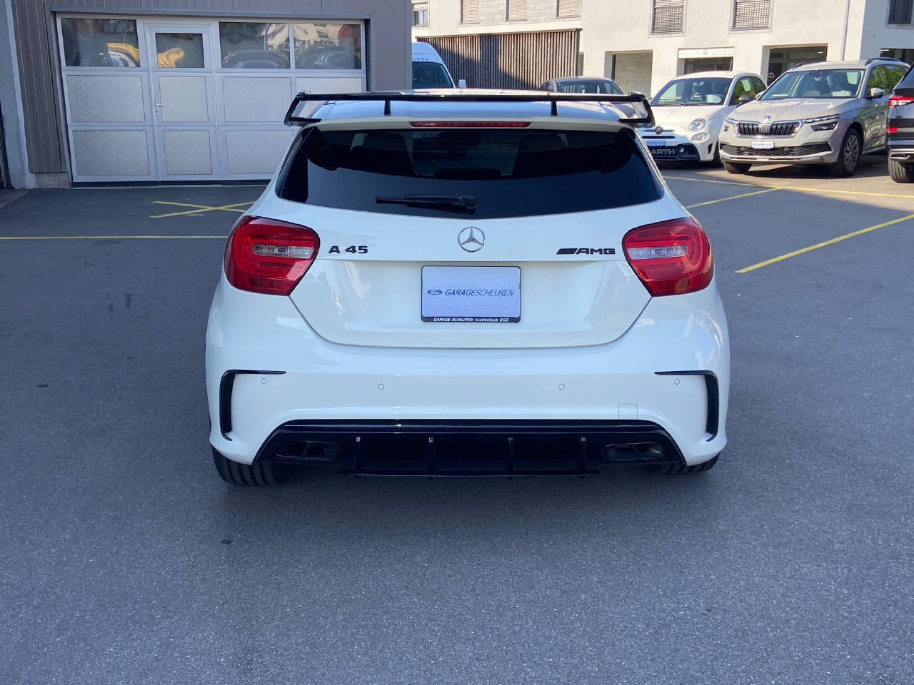 MERCEDES-BENZ A 45 AMG 4m-image-4