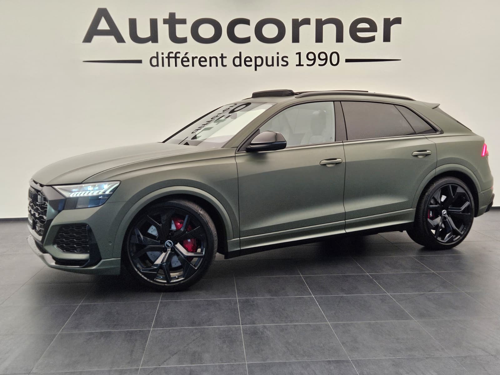 AUDI RSQ8 quattro tiptronic-image-0