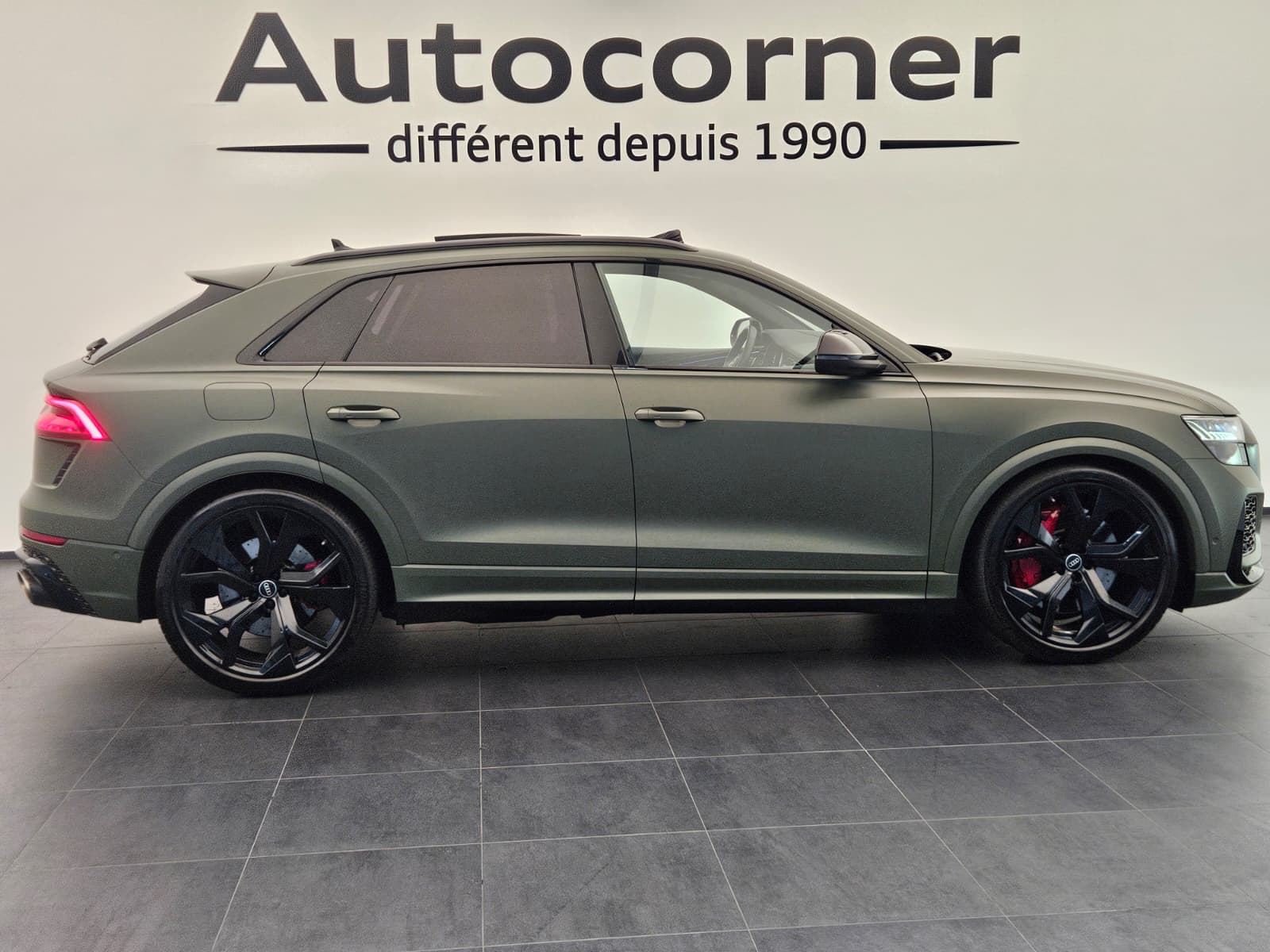 AUDI RSQ8 quattro tiptronic-image-5