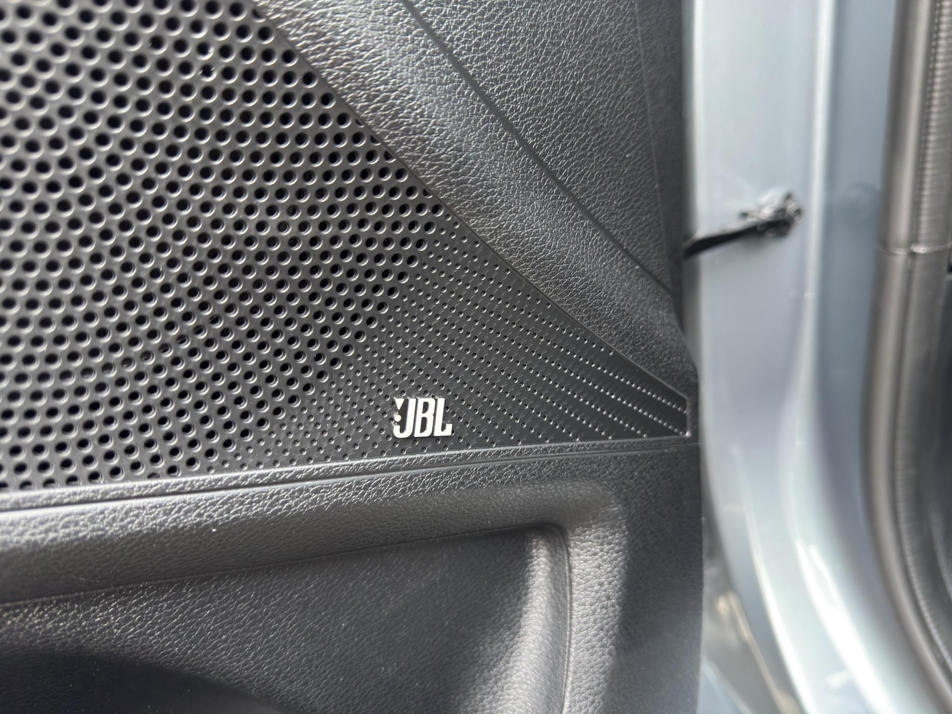 KIA Ceed SW 1.5 T-GDi MHEV Power-image-7