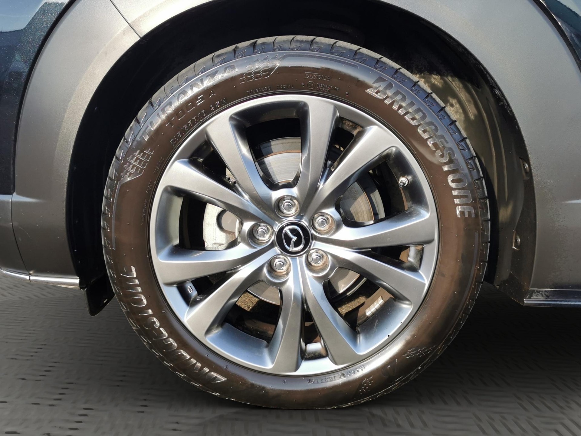 MAZDA CX-30 2.0 180 Revolution AWD-image-9