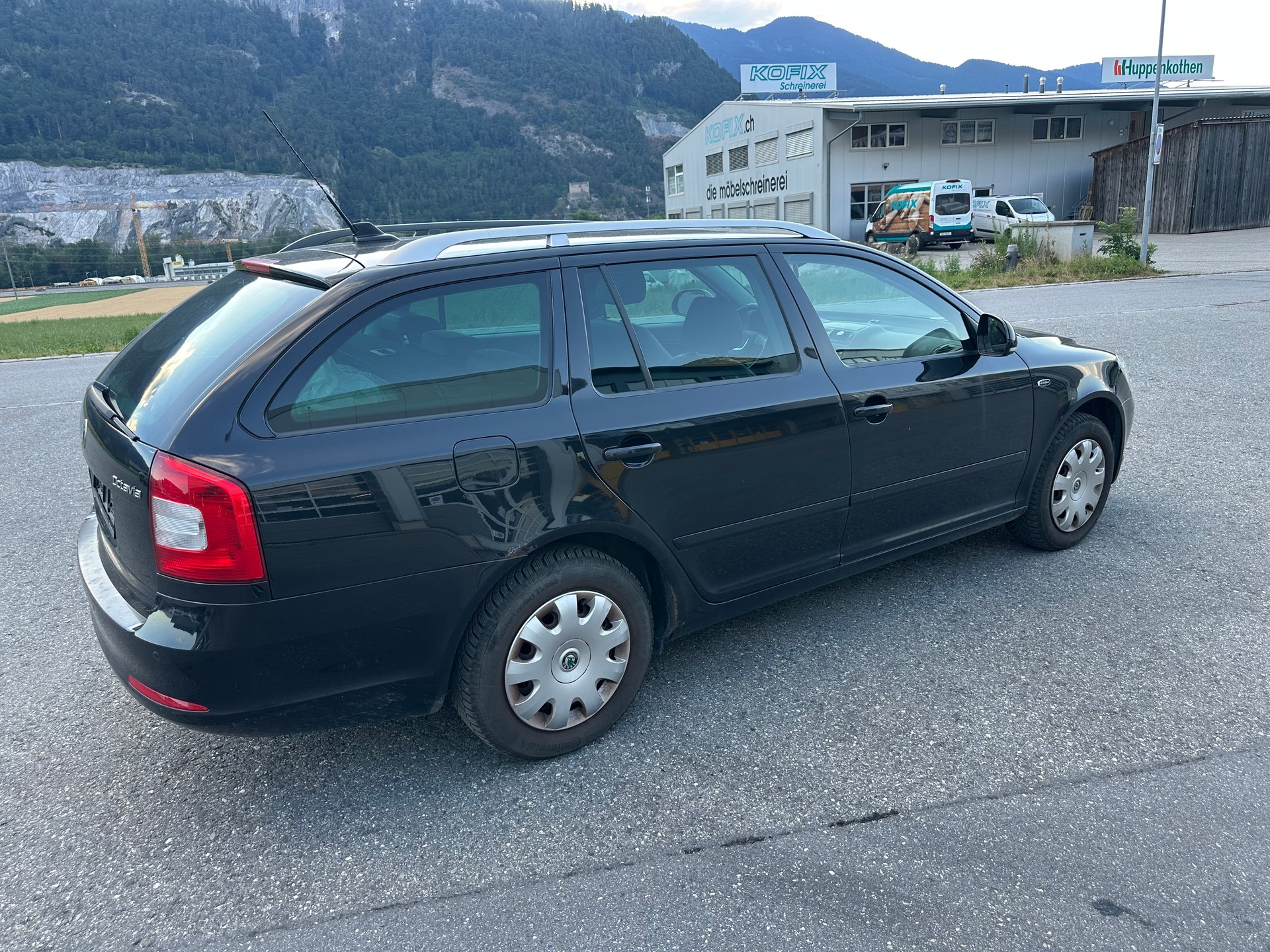 SKODA Octavia Combi 1.8 TSI Laurin & Klement 4x4-image-7