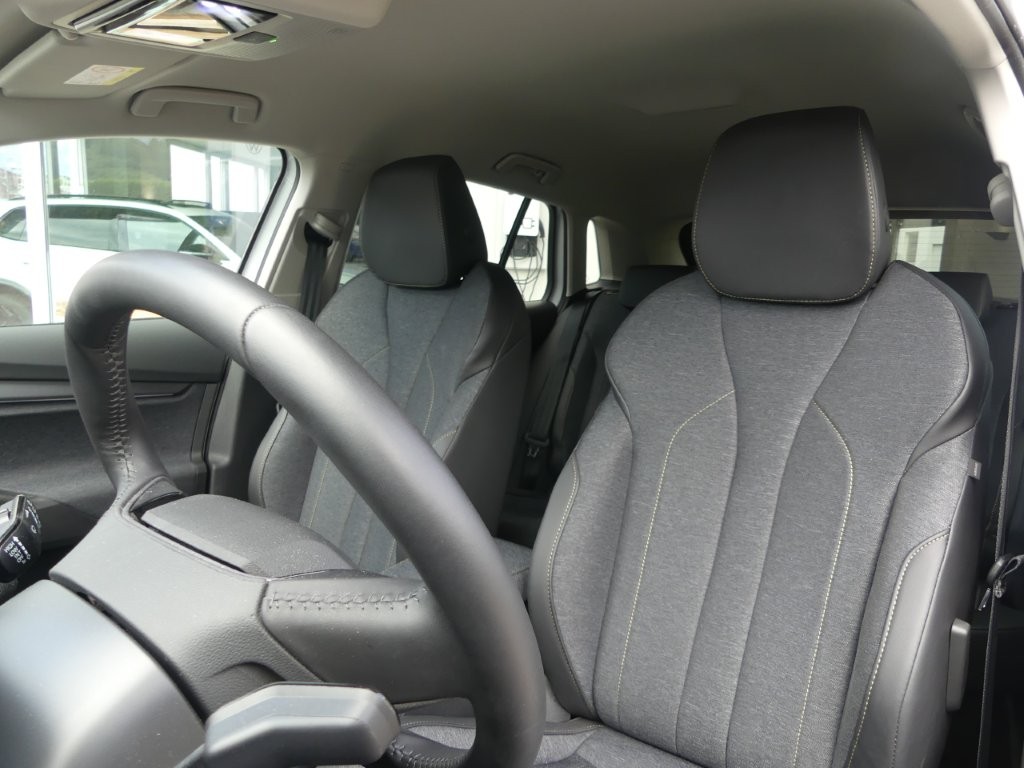 SKODA Elroq 85-image-9