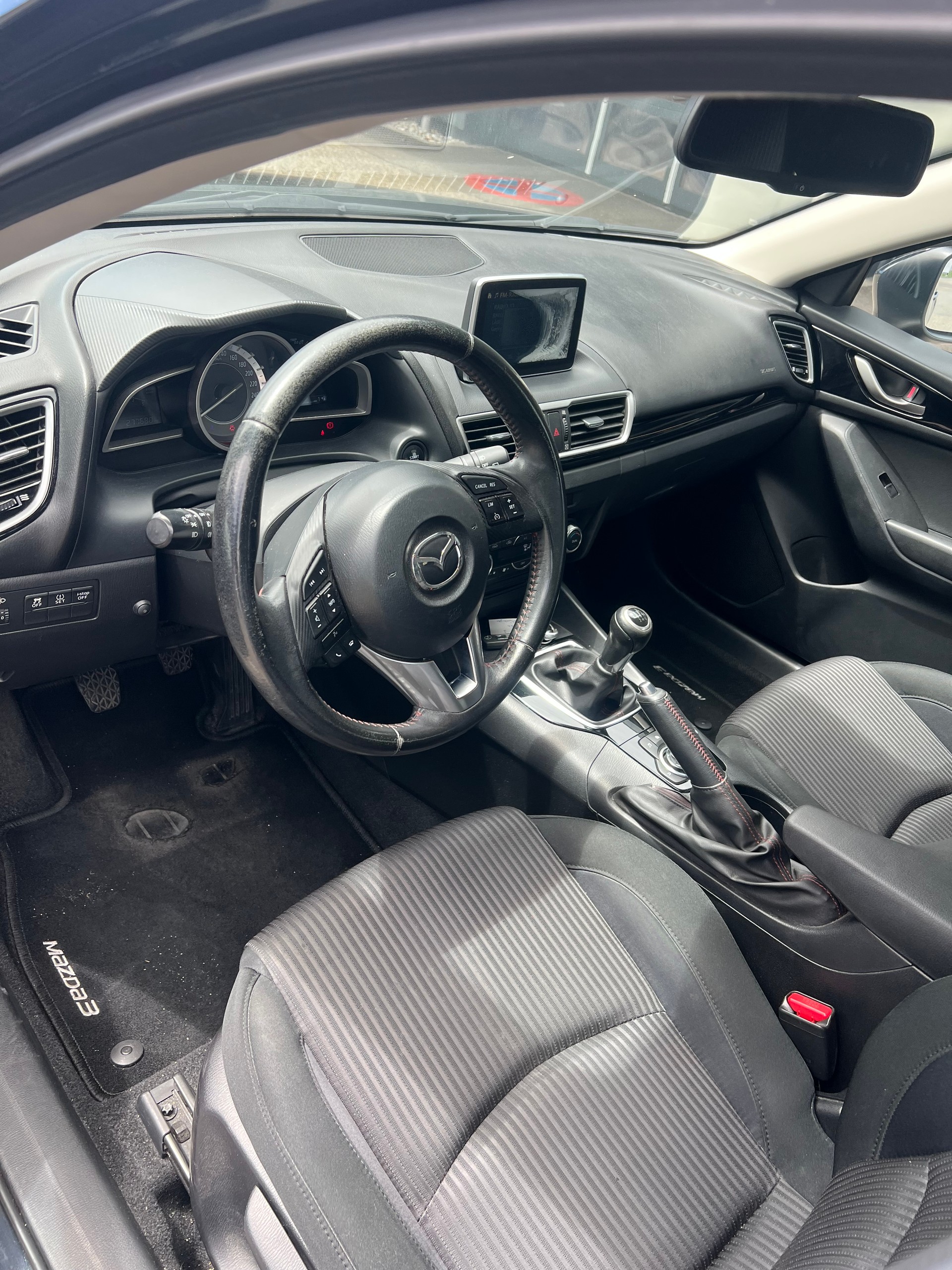 MAZDA 3 2.2 16V CD Ambition-image-8