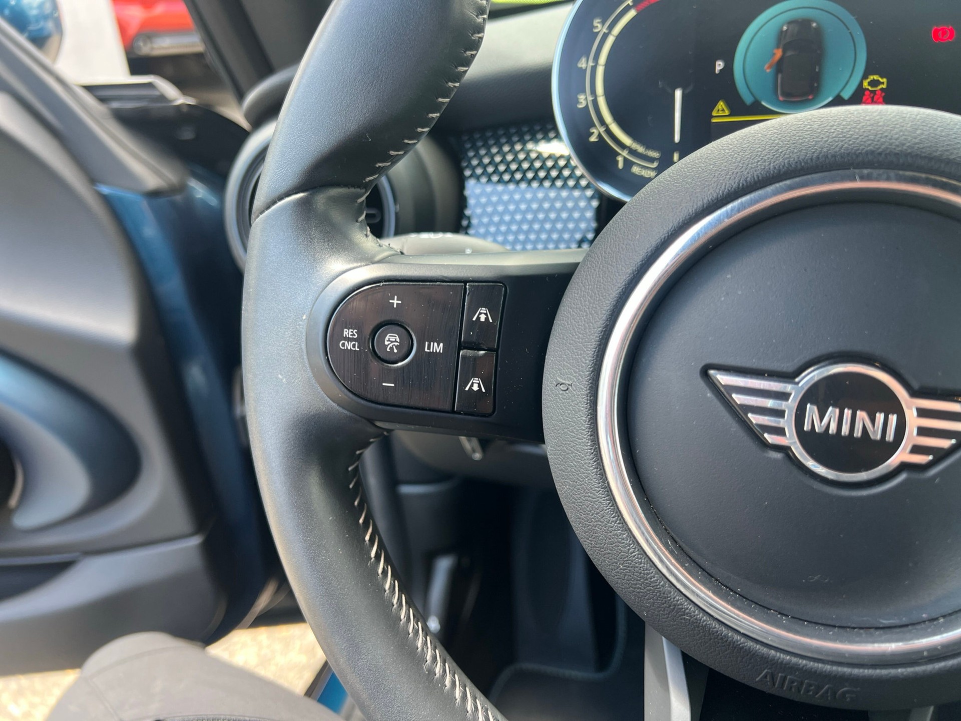 MINI Cooper Cabriolet DKG-image-14
