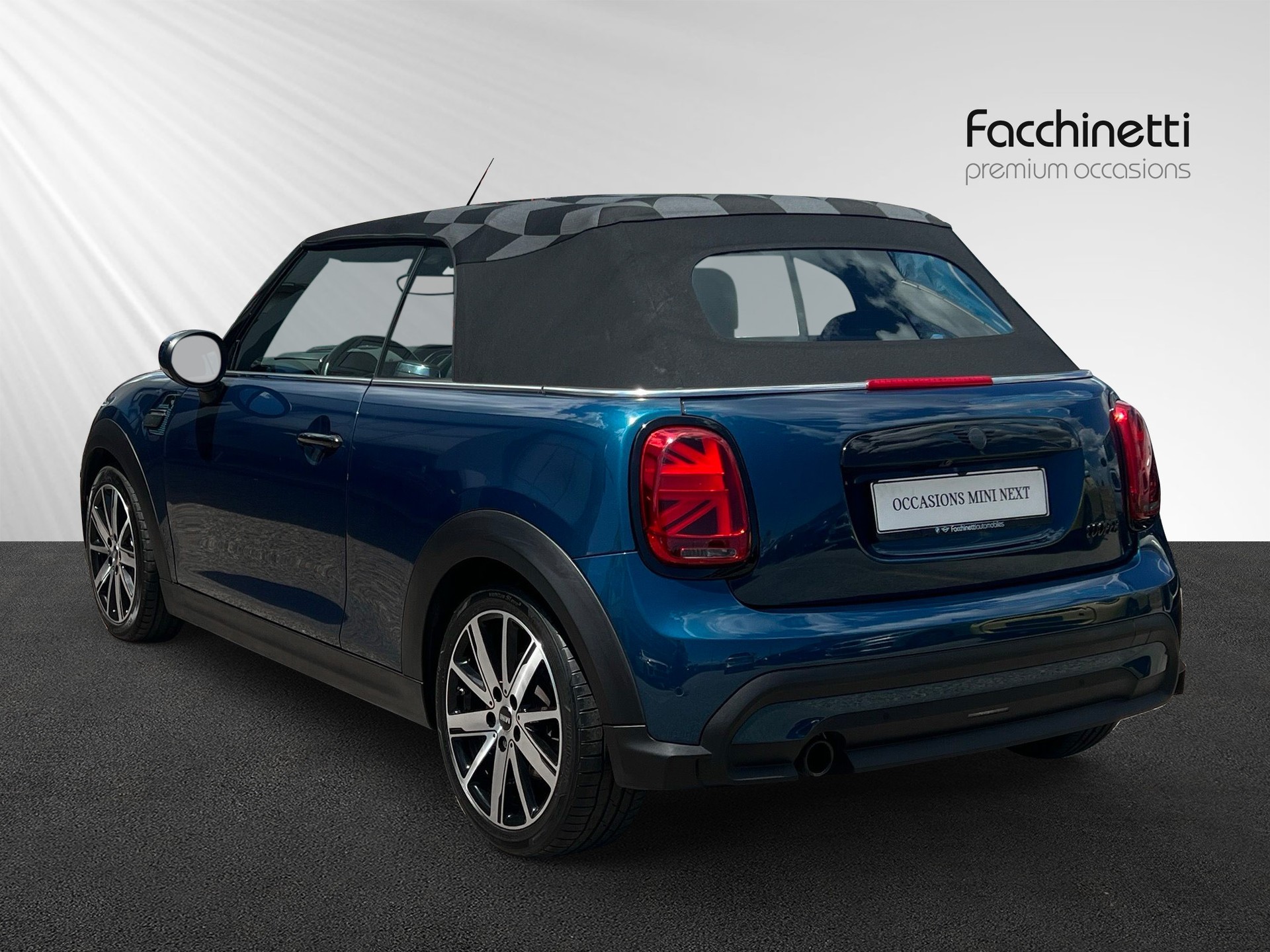 MINI Cooper Cabriolet DKG-image-2