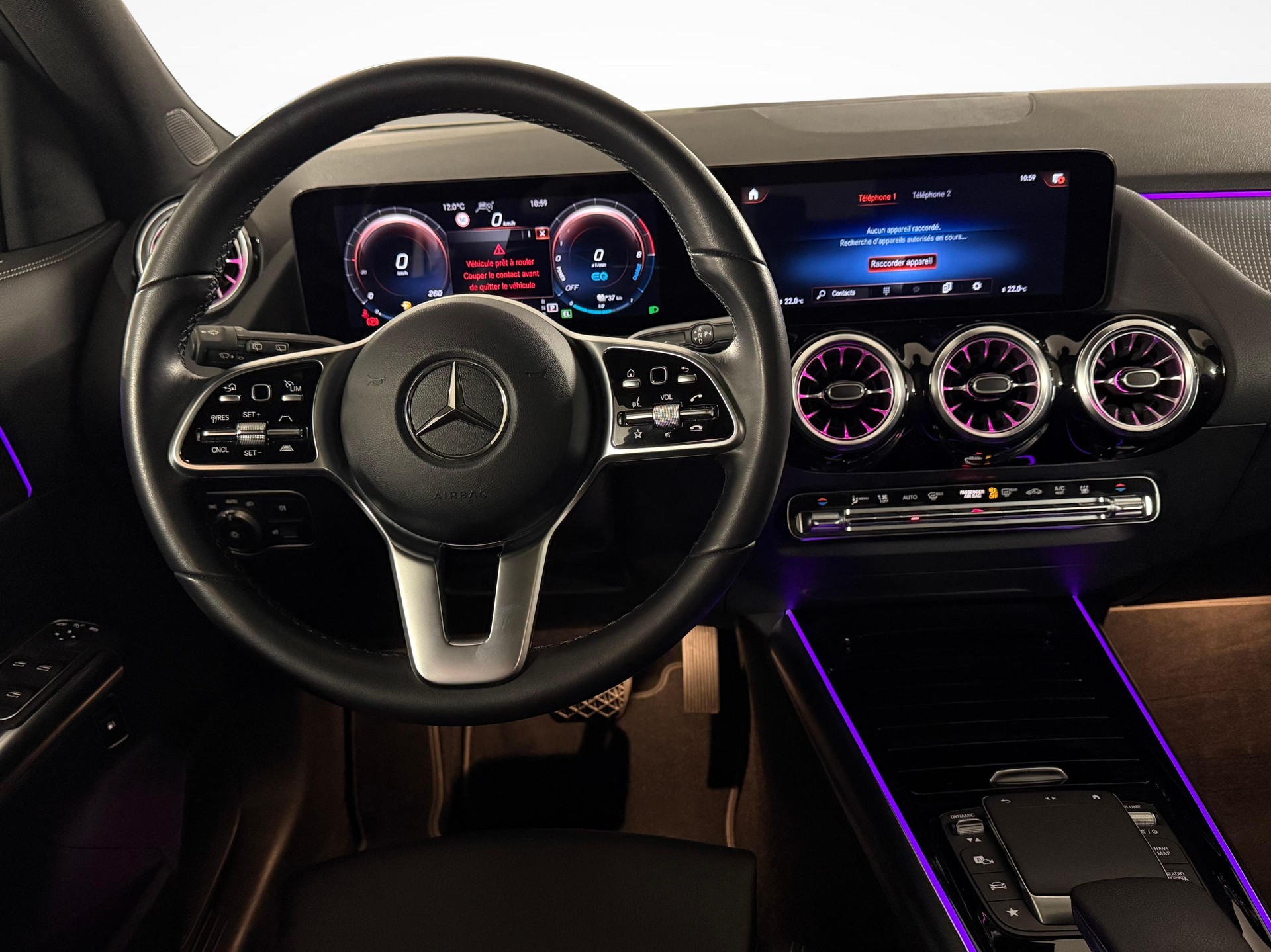 MERCEDES-BENZ GLA 250 e Style-image-10