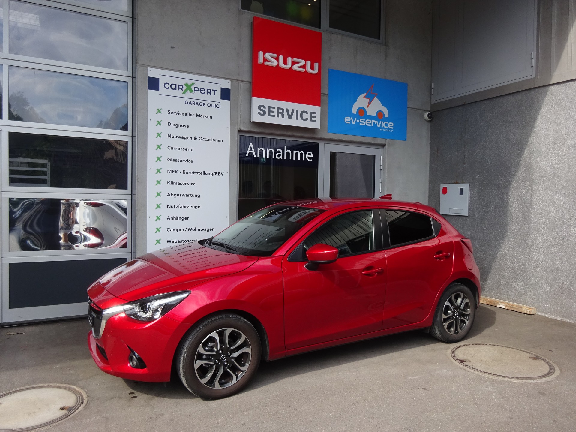MAZDA 2 1.5 CD 16V Skyactiv-D Revolution-image-1