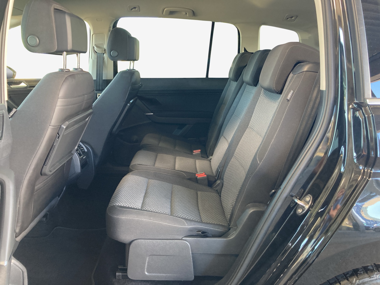 VW Touran 1.5 TSI EVO Comfortline DSG-image-11