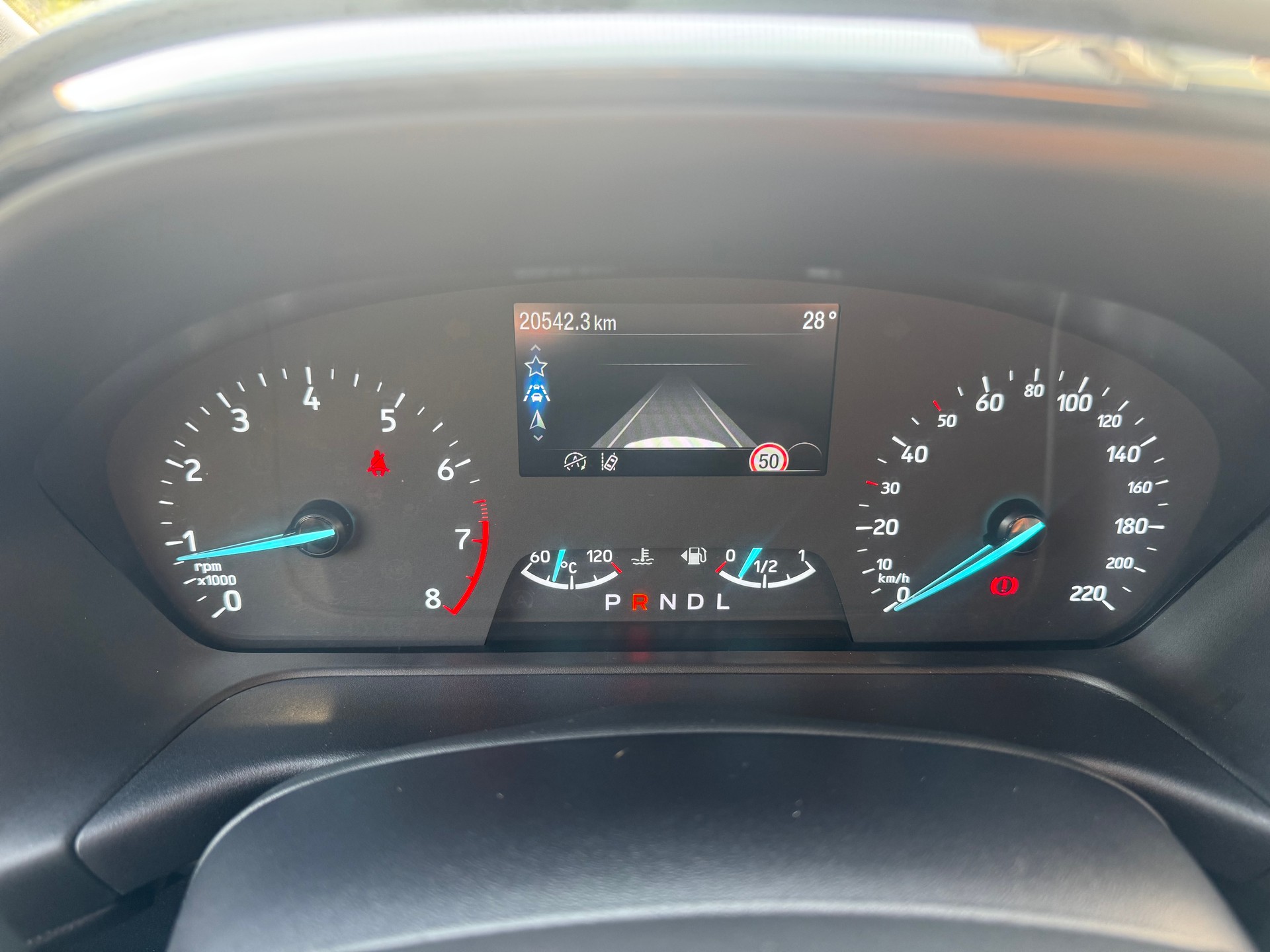 FORD Fiesta 1.0 SCTi MHEV Titanium X Automat-image-10