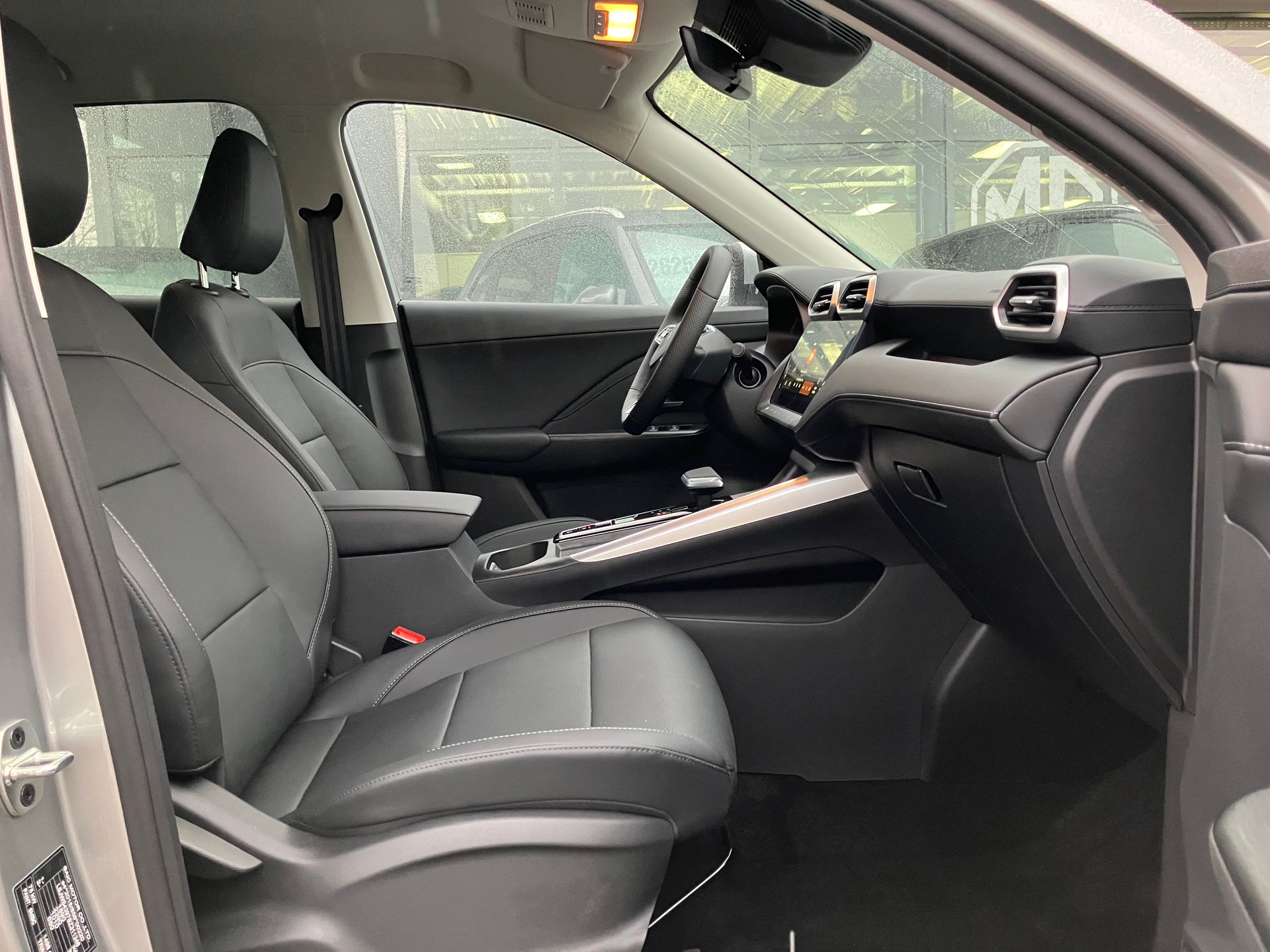 MG ZS 1.5 Hybrid+ Luxury-image-8