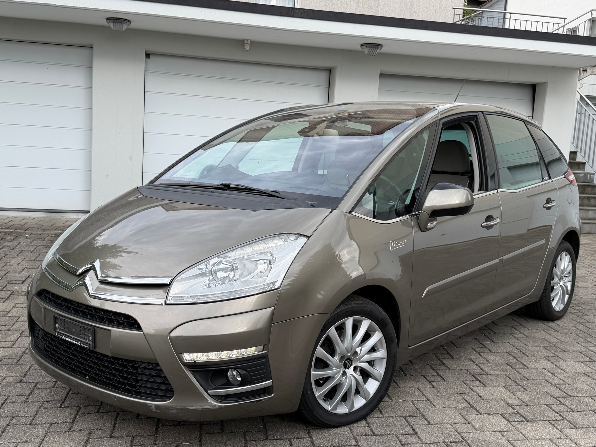 CITROEN C4 Picasso 2.0 HDI Exclusive Black Top Automatic-image-0