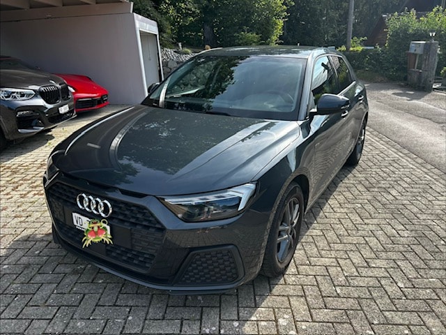 AUDI 1.0 30 TFSI S-Tronic-image-0
