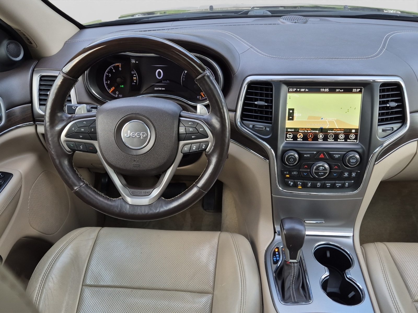 JEEP Grand Cherokee 3.0 CRD Overland Automatic-image-11