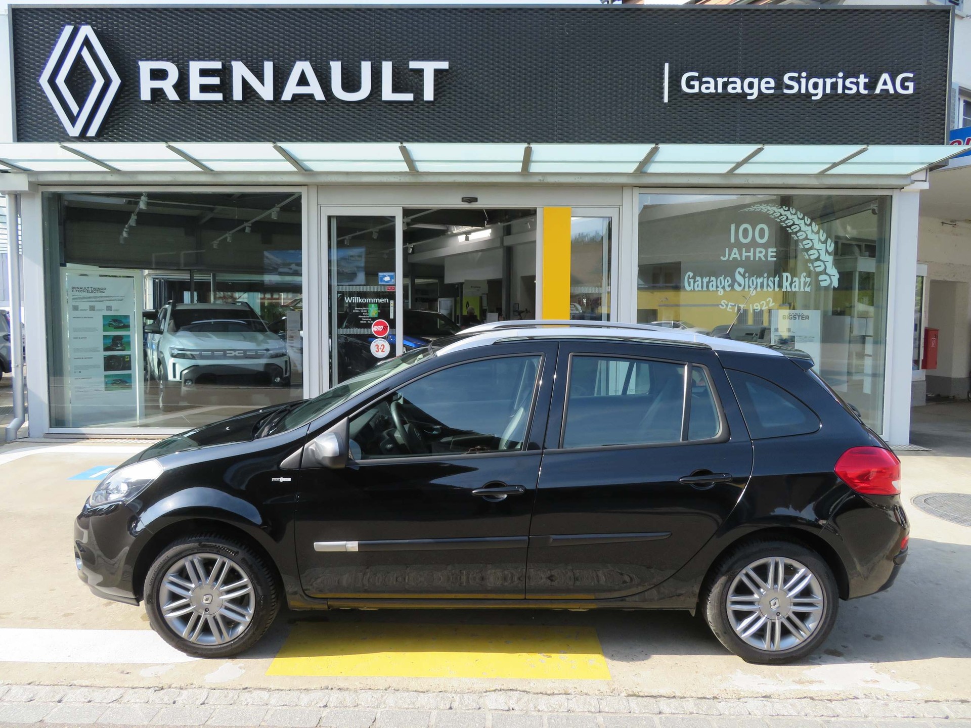 RENAULT Clio Grandtour 1.2 TCe 100 Night&Day