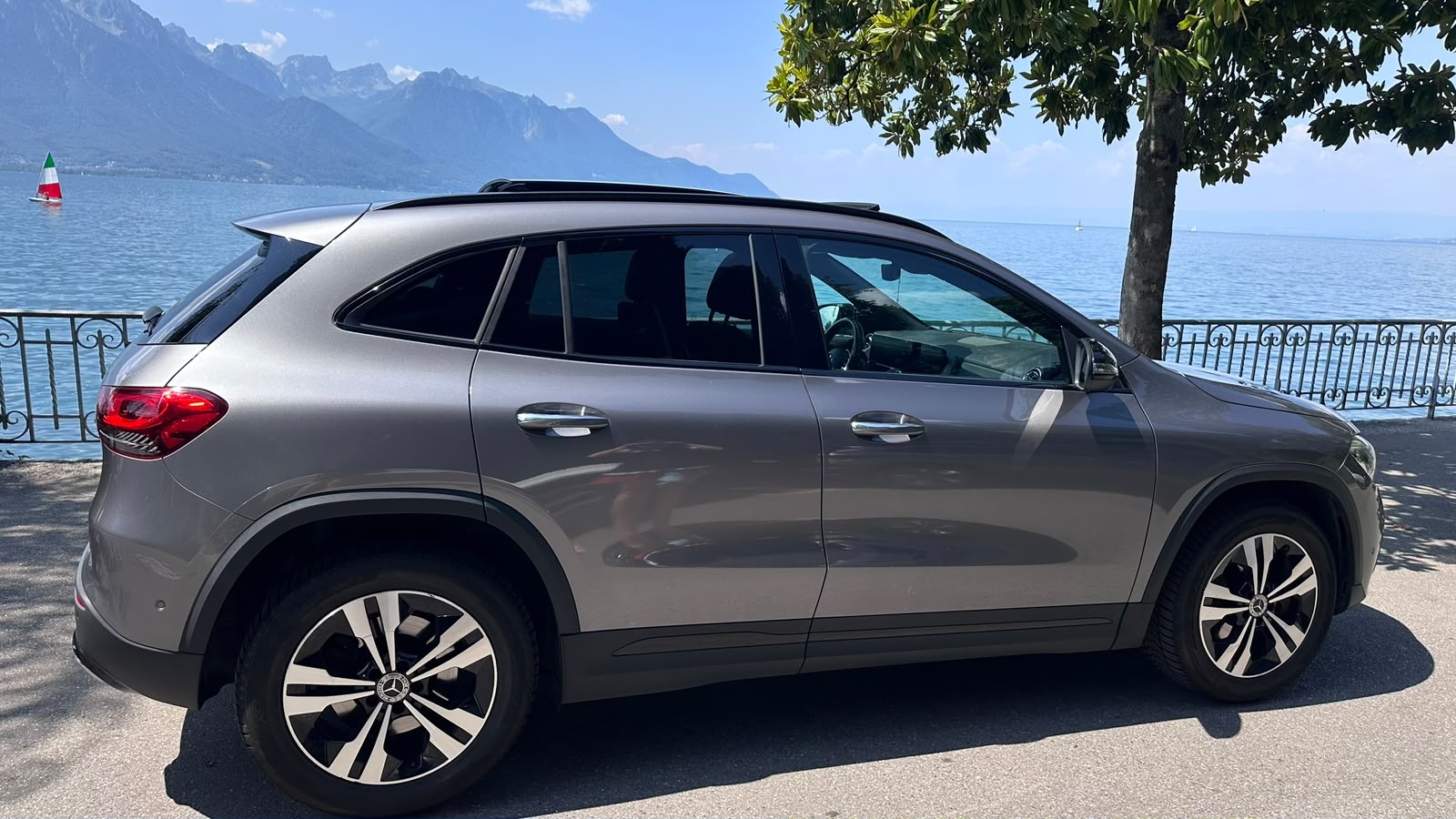 MERCEDES-BENZ GLA 250 Progressive 4matic-image-0