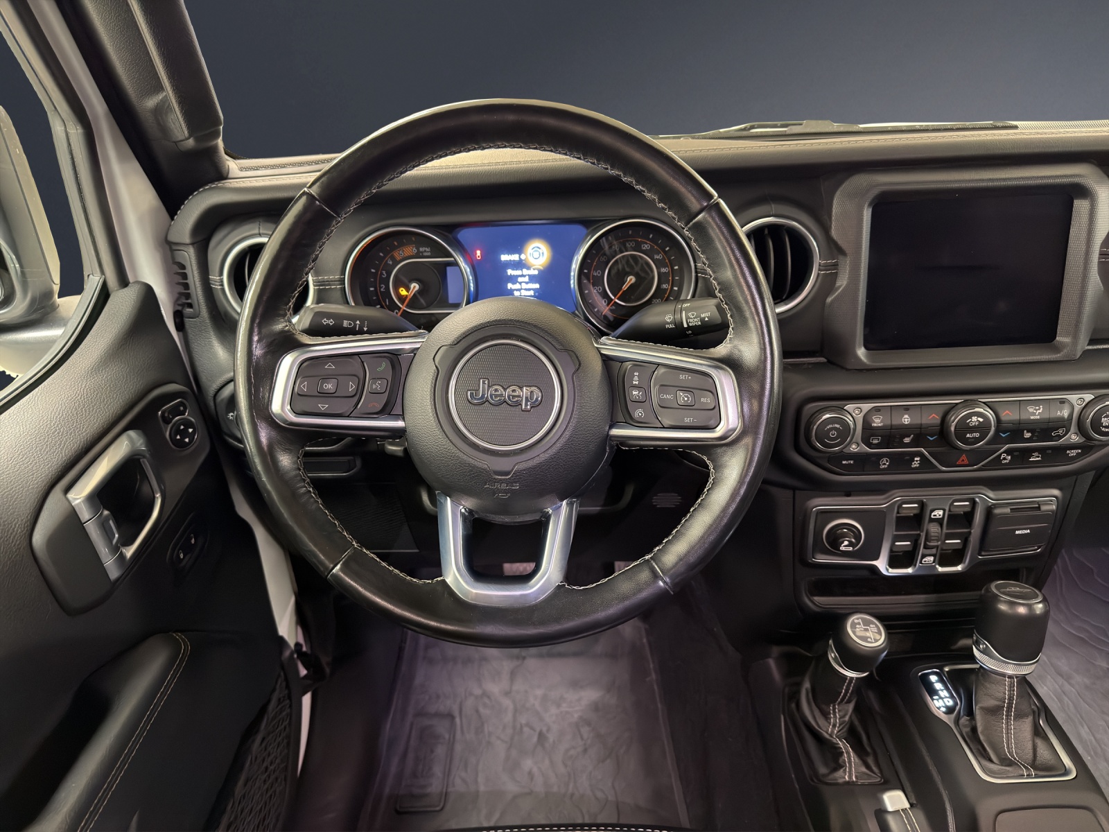 JEEP Gladiator 3.0 V6 Launch-image-12