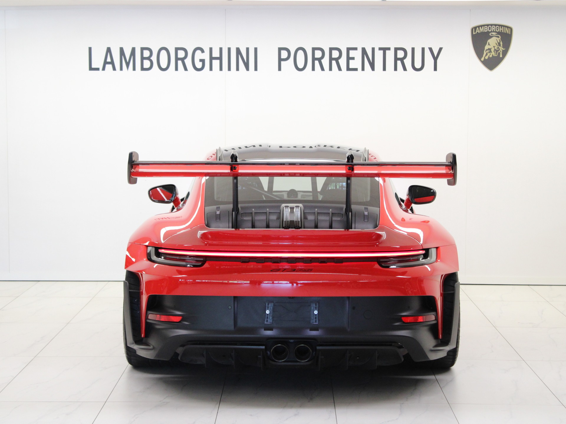 PORSCHE 911 GT3 RS-image-3