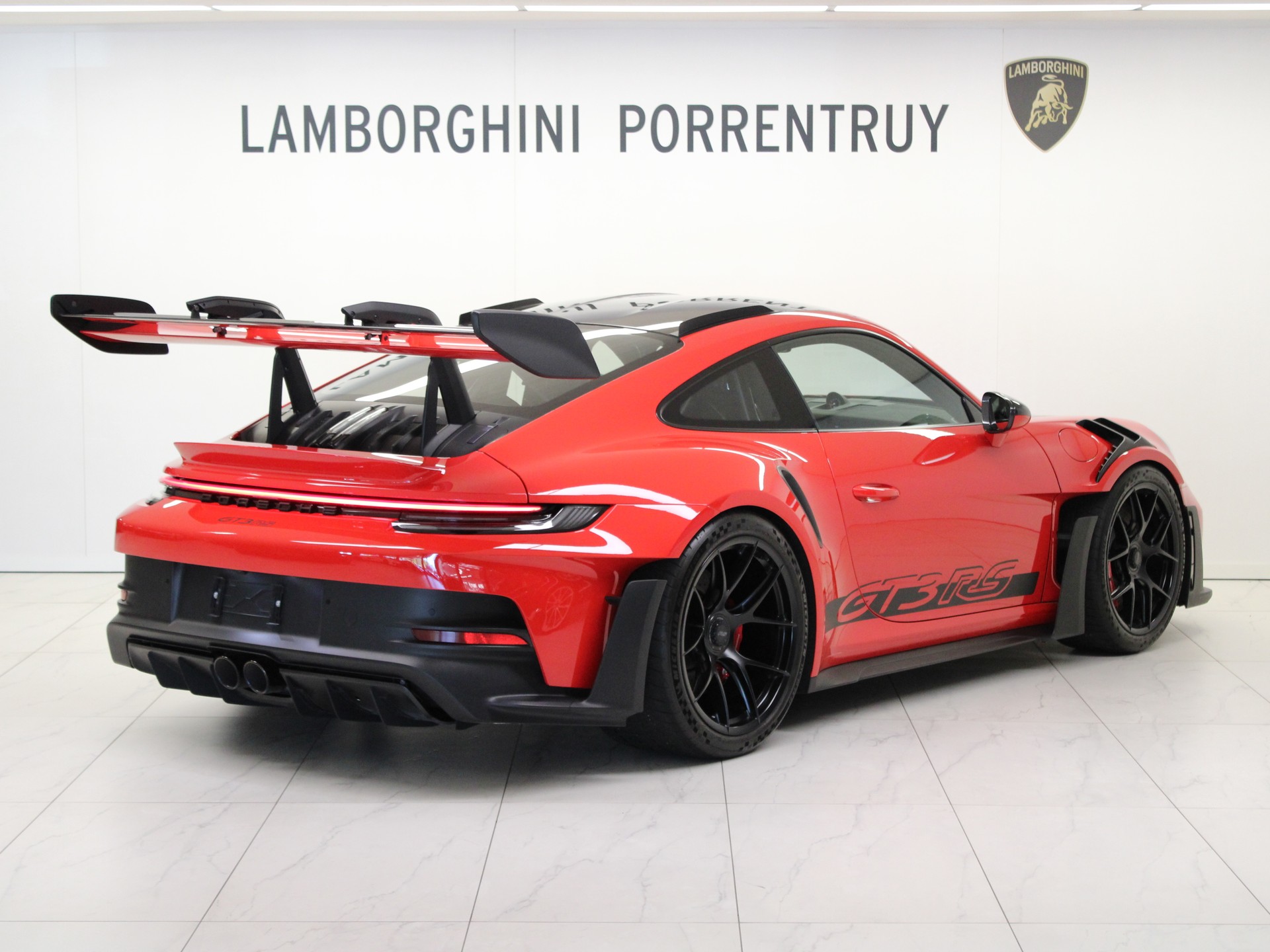 PORSCHE 911 GT3 RS-image-2