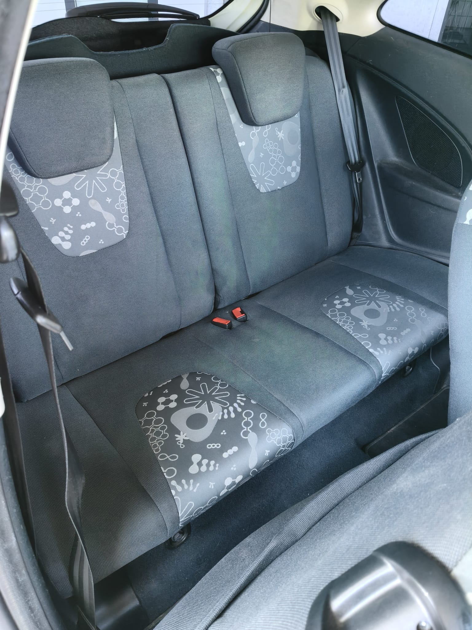 FORD KA 1.25 Titanium-image-9