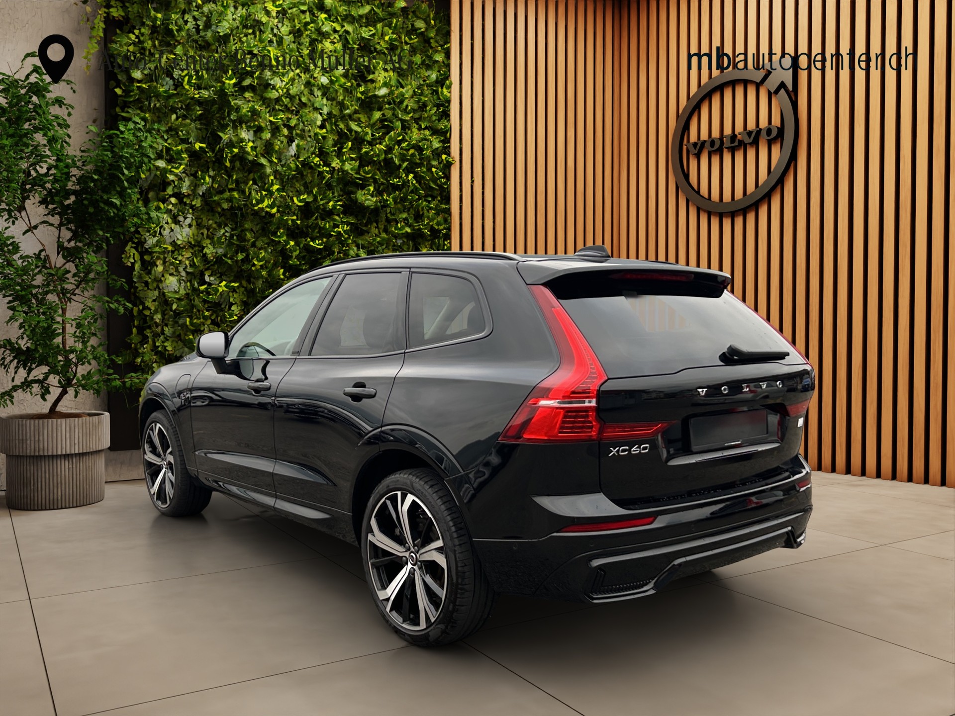 VOLVO XC60 2.0 T6 TE Xcentric eAWD-image-2