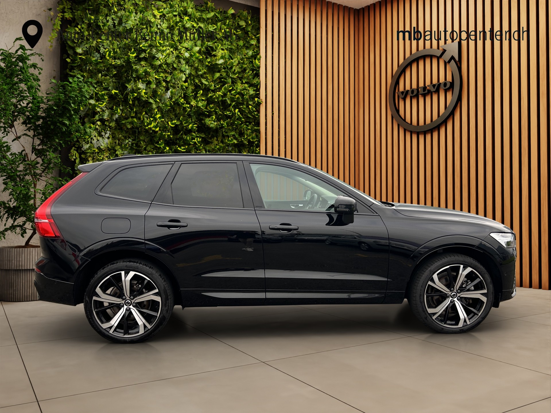 VOLVO XC60 2.0 T6 TE Xcentric eAWD-image-5