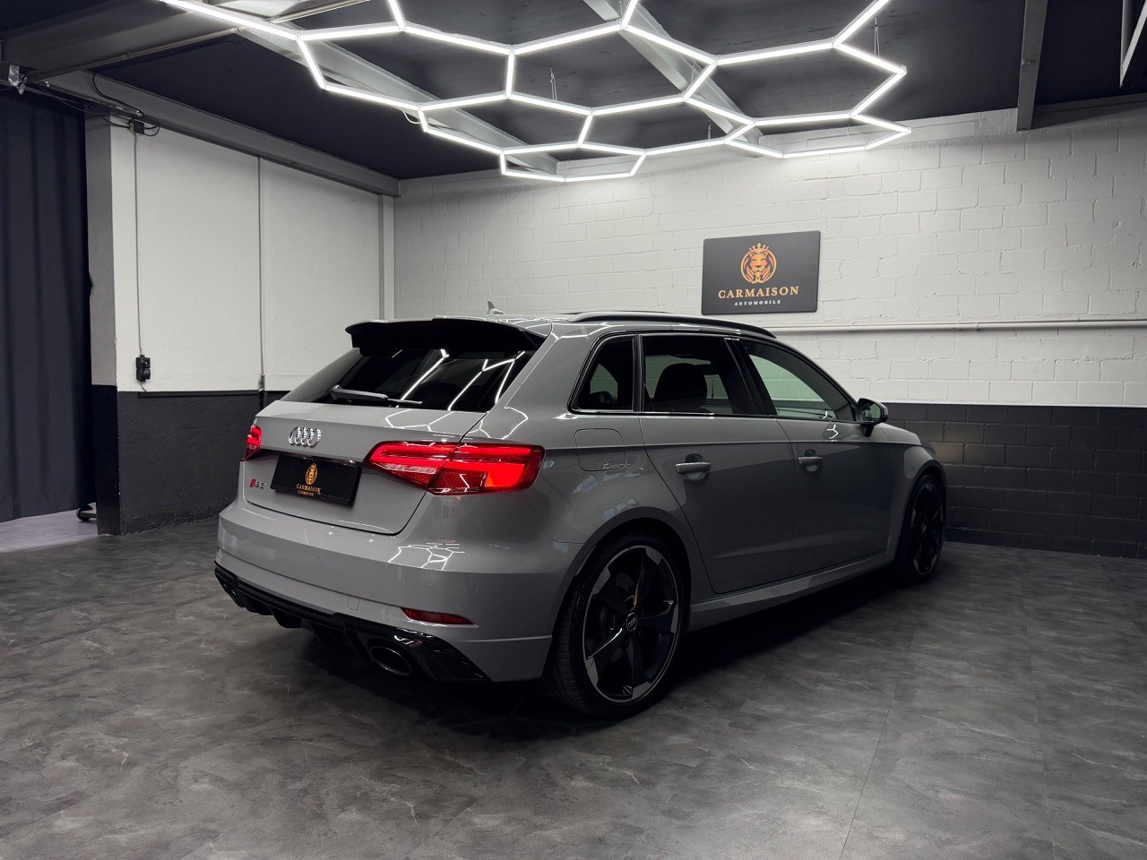 AUDI RS3 Sportback 2.5 TSI quattro | Ohne OPF | Schiebedach | Bang&Olufsen-image-7