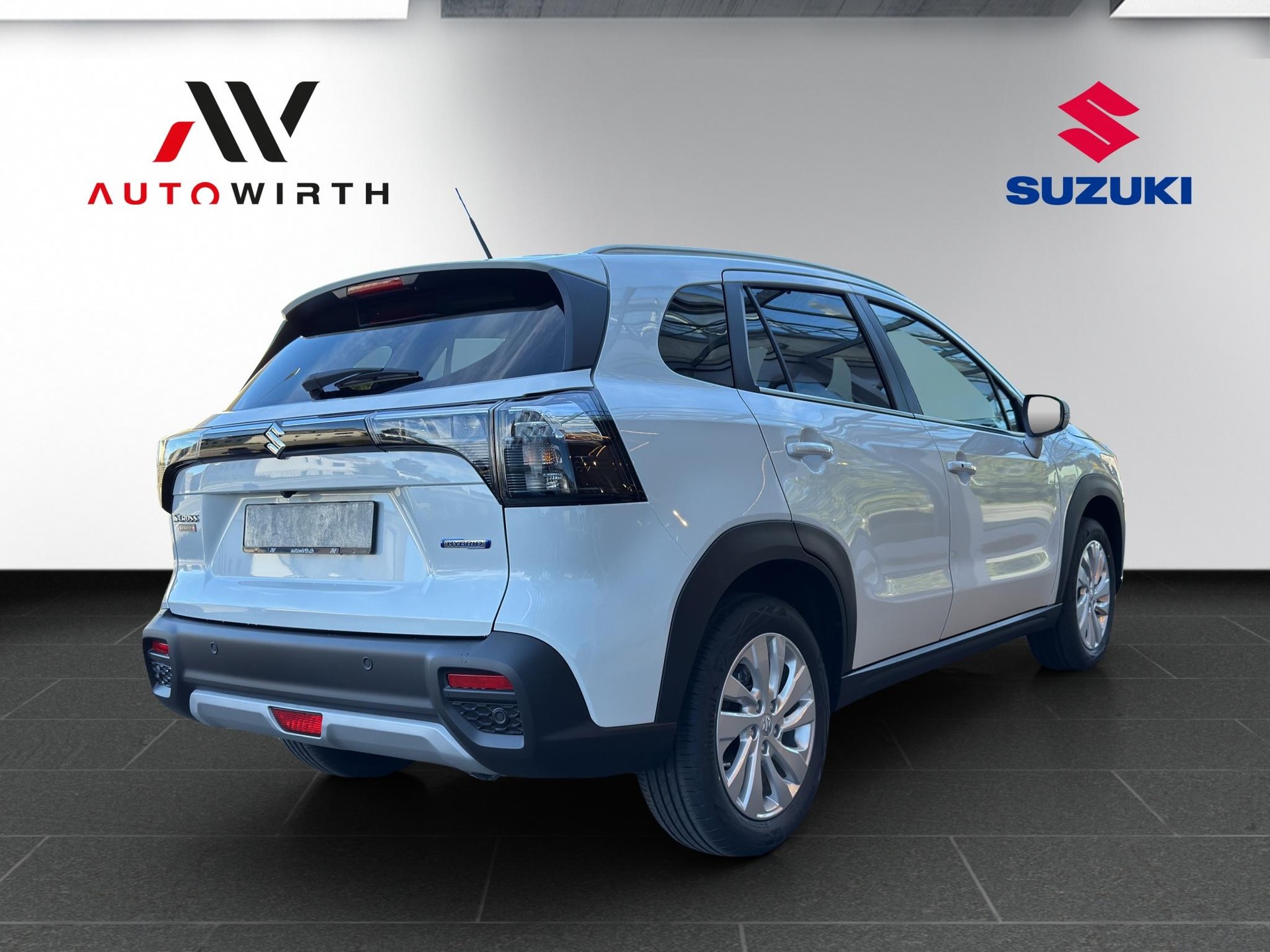 SUZUKI S-Cross 1.4 T Compact+ Hybrid 4x4-image-4