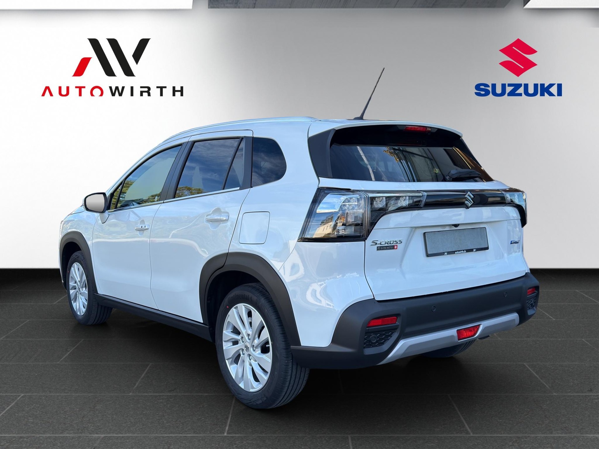 SUZUKI S-Cross 1.4 T Compact+ Hybrid 4x4-image-6