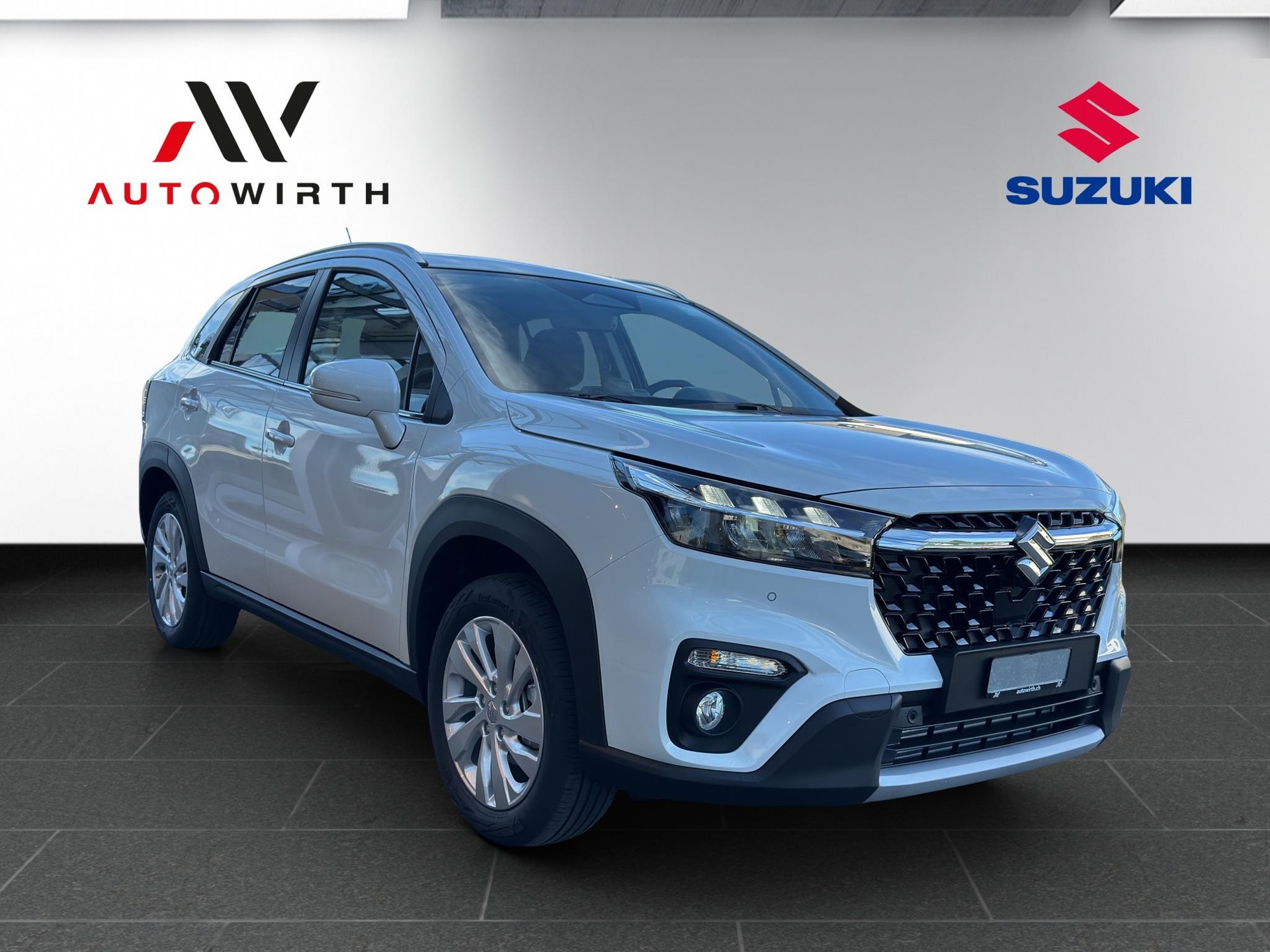 SUZUKI S-Cross 1.4 T Compact+ Hybrid 4x4-image-2