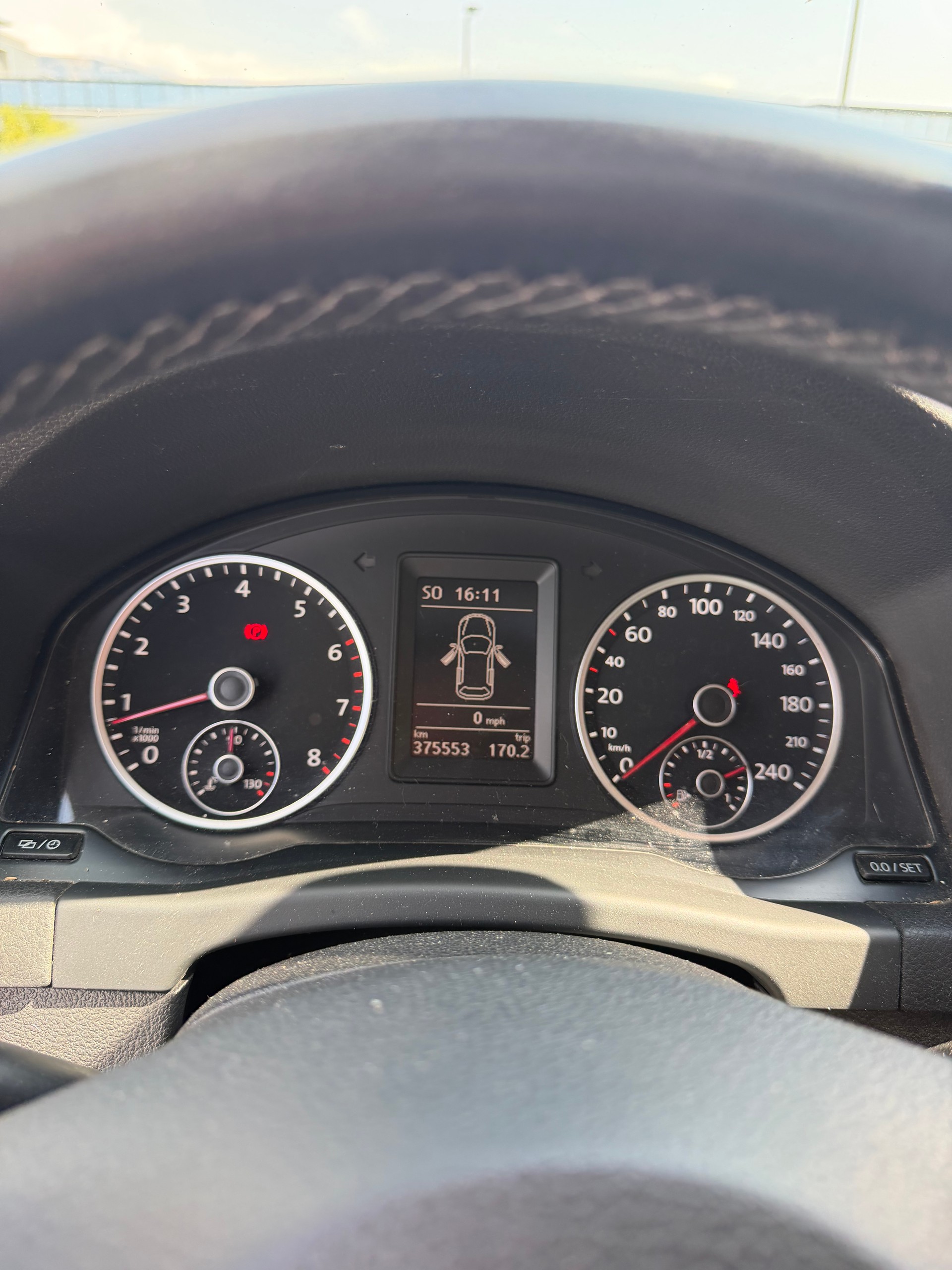 VW Tiguan 1.4 TSI BlueMotion Trend&Fun 4x2-image-2