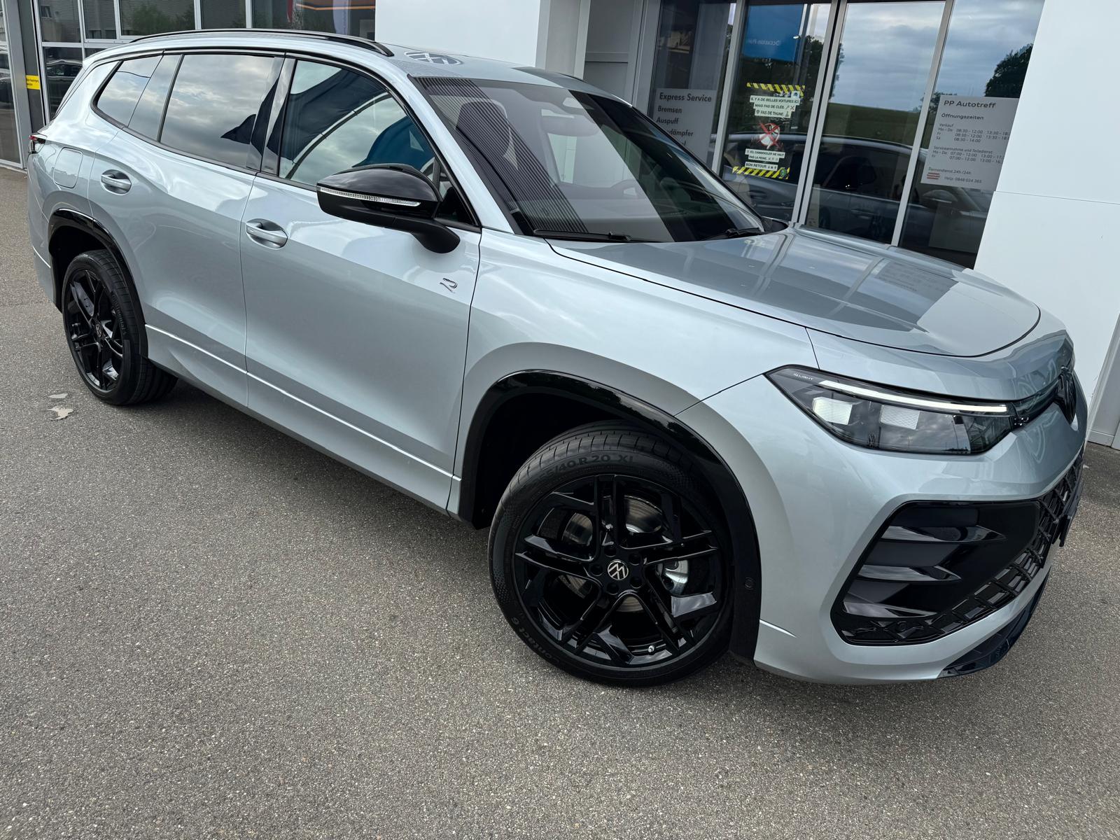 VW Tayron 2.0 TSI R-Line Plus DSG 4Motion-image-1