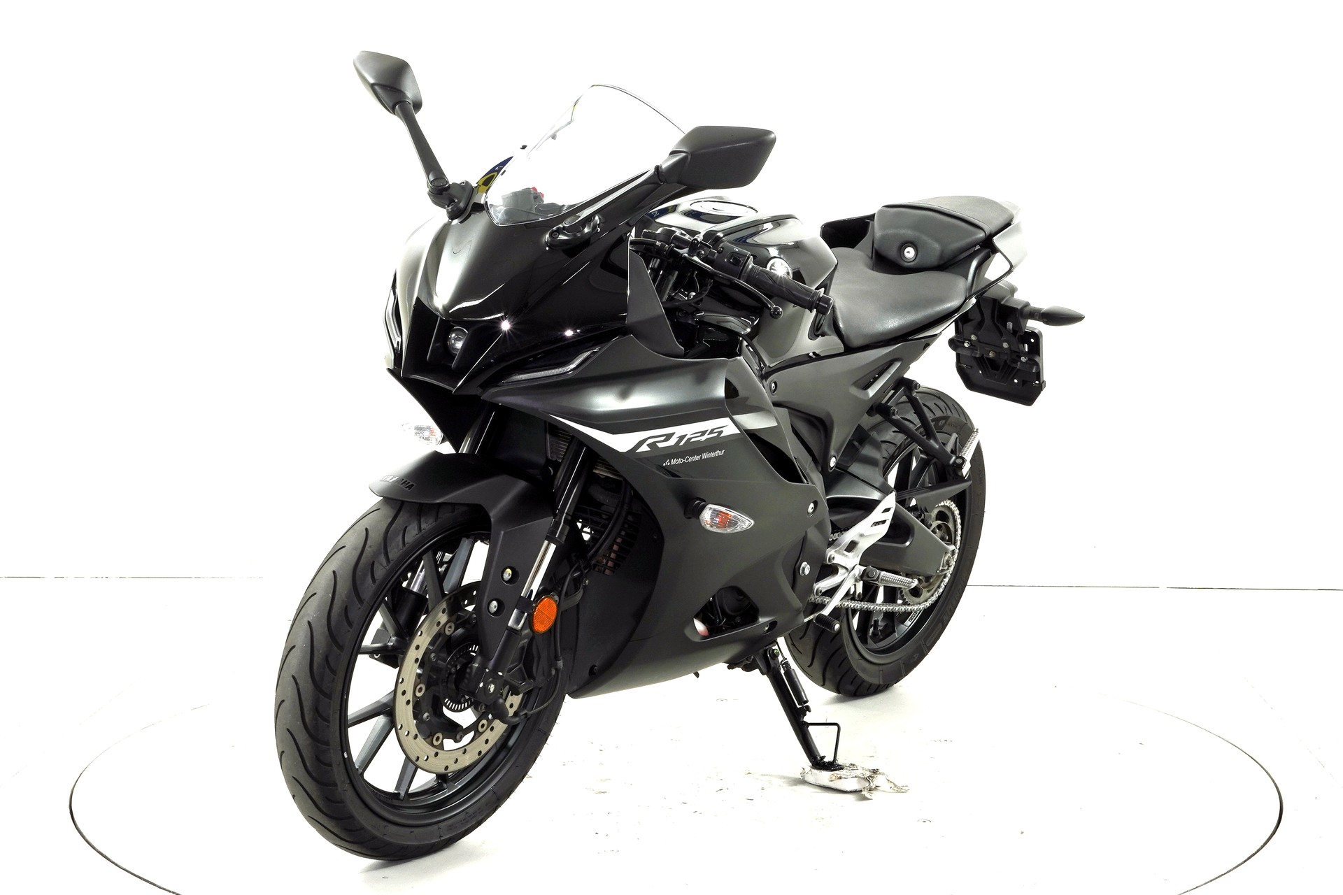 YAMAHA YZF 125 ABS-showroom-element-2