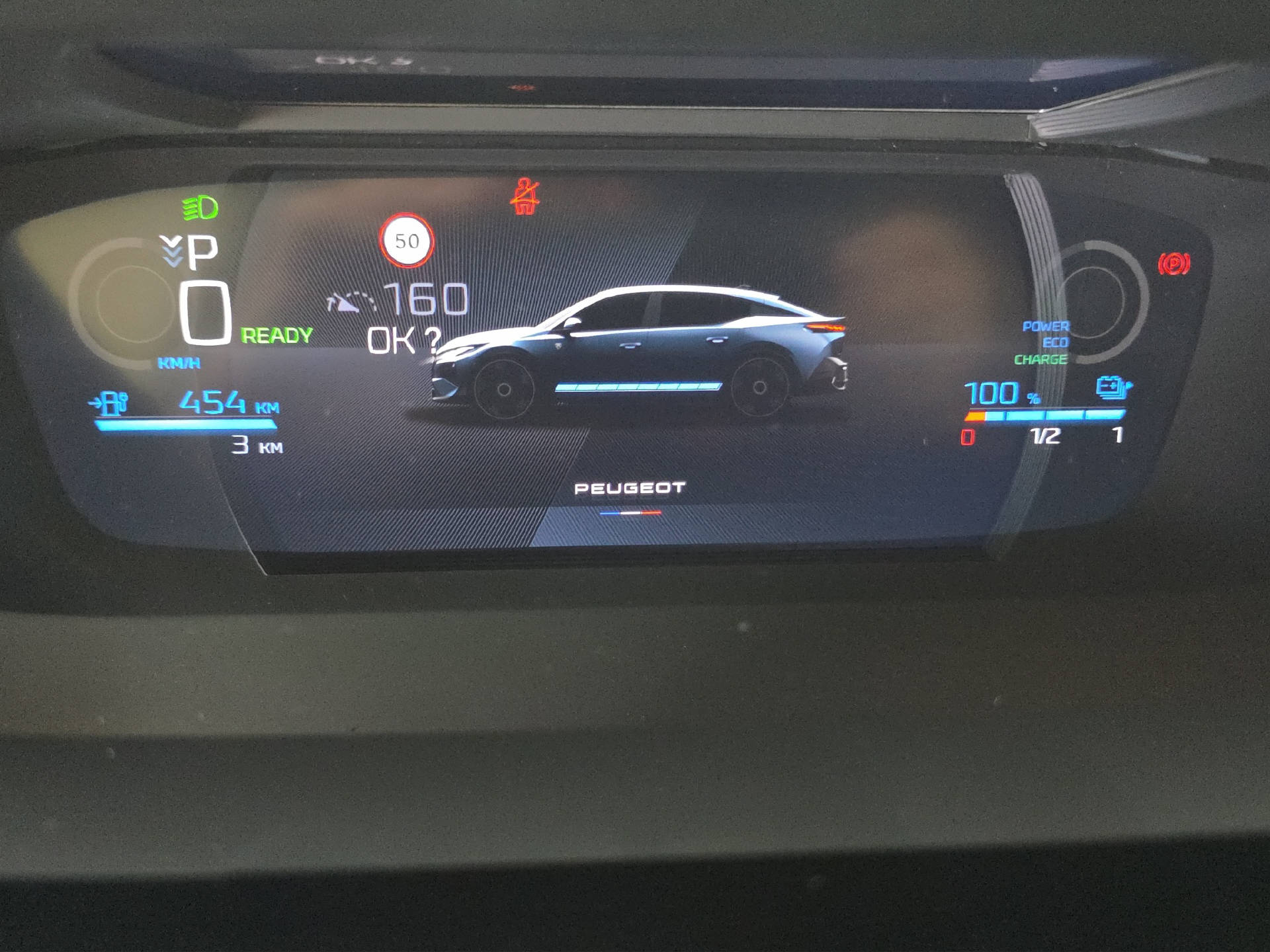 PEUGEOT E-408 GT Exclusive-image-6