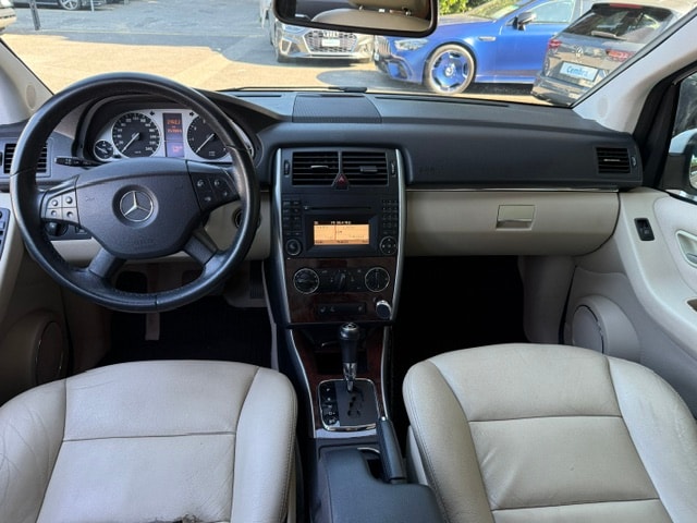 MERCEDES-BENZ B 200 Autotronic-image-8