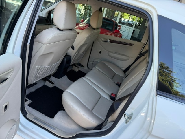 MERCEDES-BENZ B 200 Autotronic-image-10