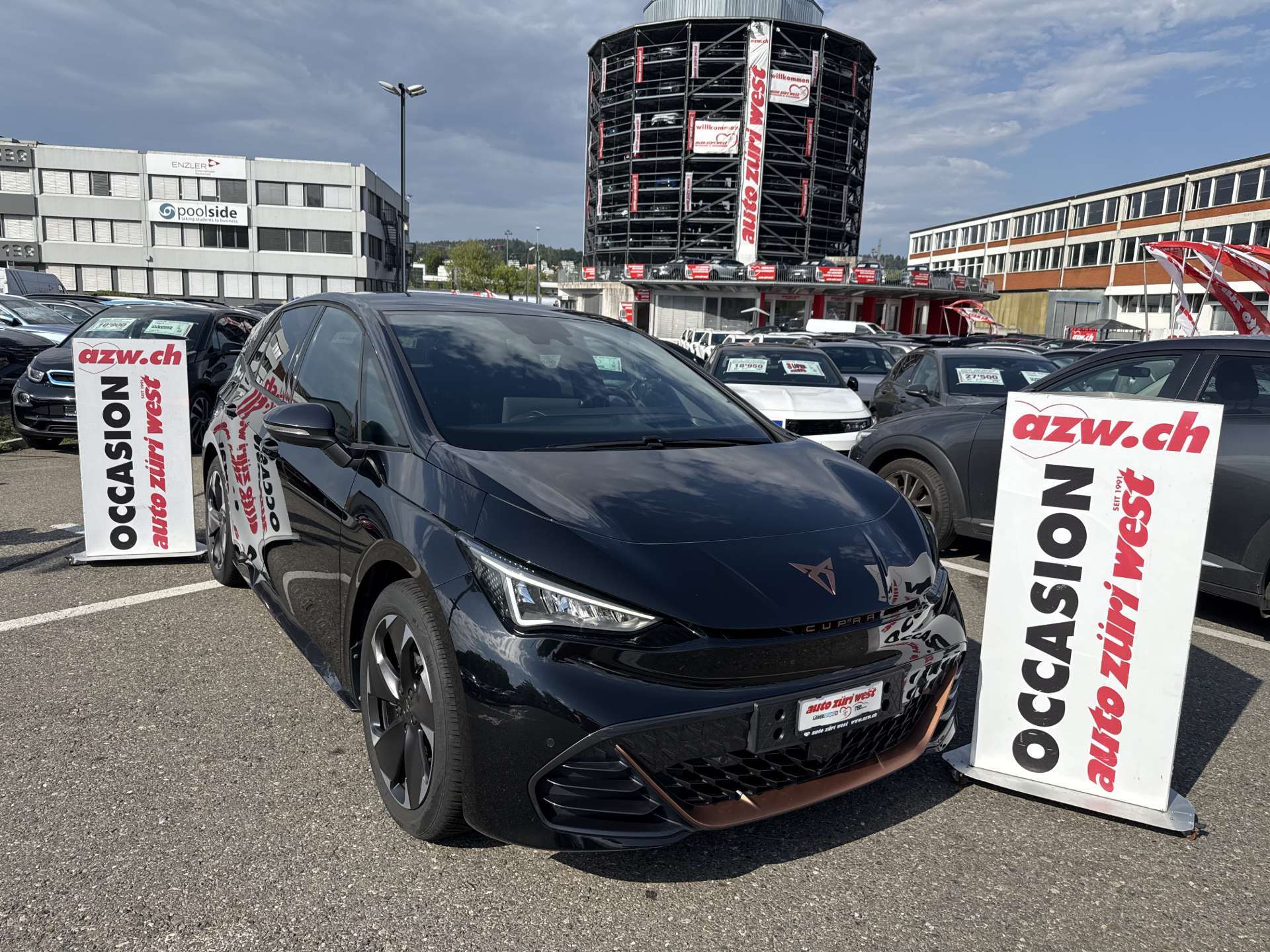 CUPRA Born 79 kWh e-Boost Automat-image-0