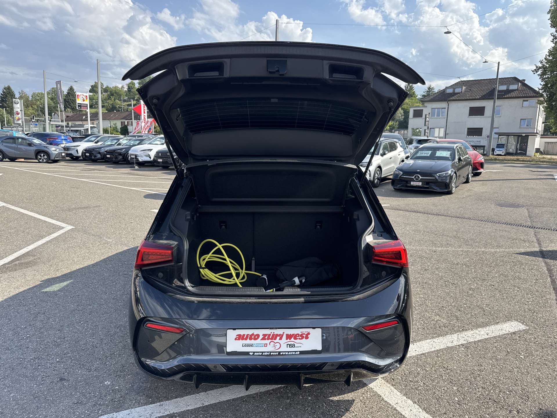 CUPRA Born 79 kWh e-Boost Automat-image-7