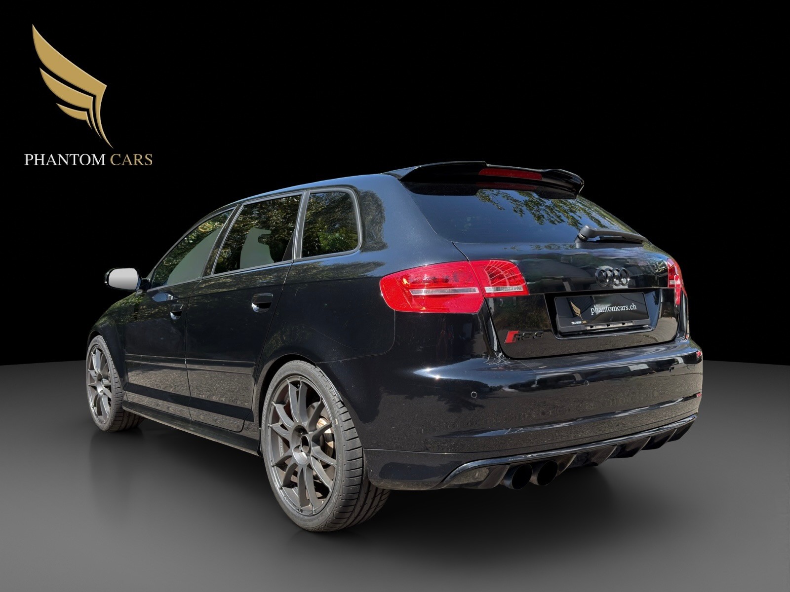 AUDI RS3 Sportback 2.5 TFSI quattro S-tronic-image-5