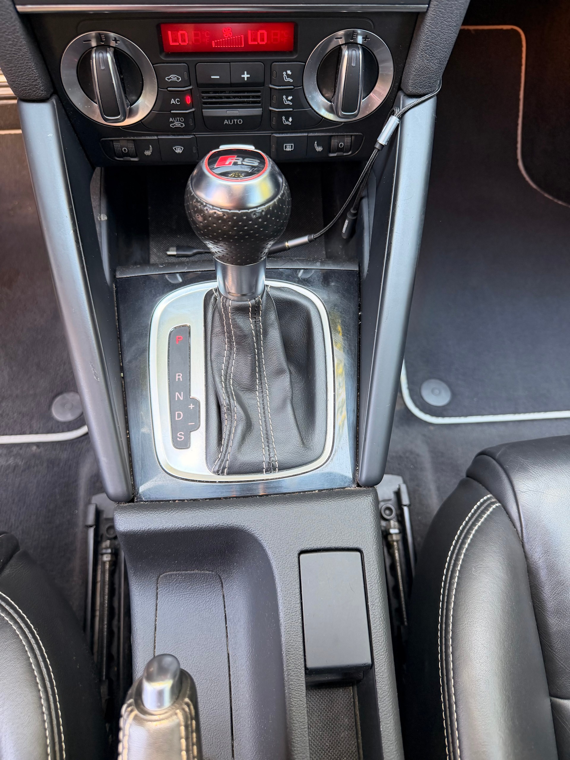 AUDI RS3 Sportback 2.5 TFSI quattro S-tronic-image-20