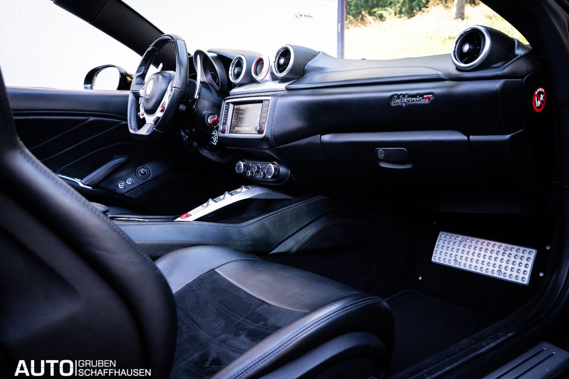 FERRARI California 3.9 V8 T-image-14